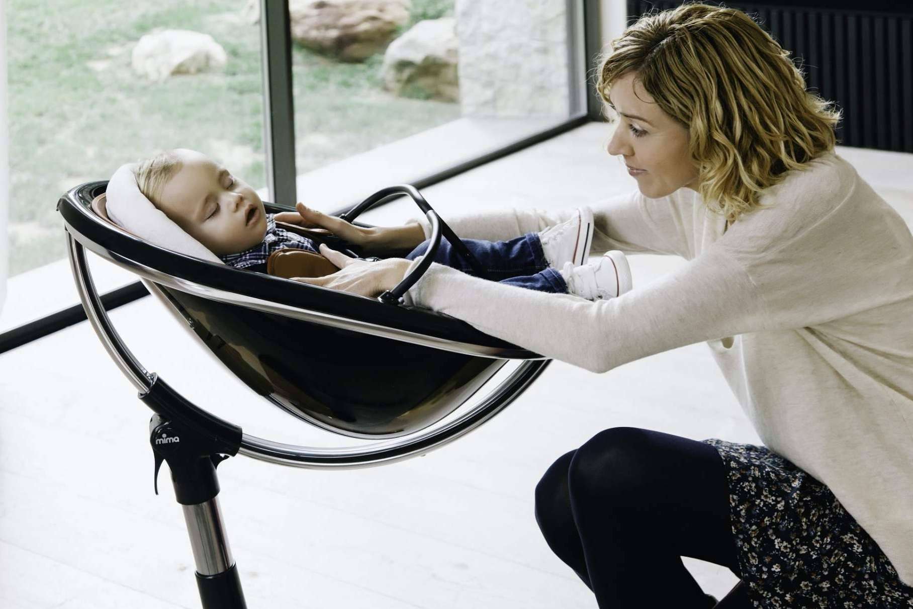 Mimakids ofrece la trona hamaca de bebé