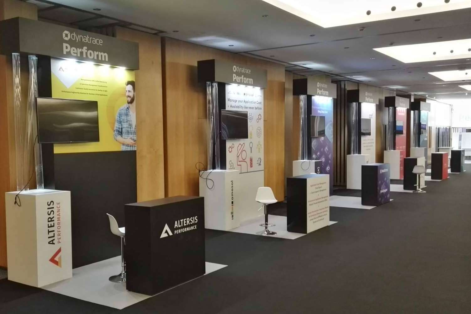Connect2enjoy y sus diseños de stand para ferias, eventos y congresos