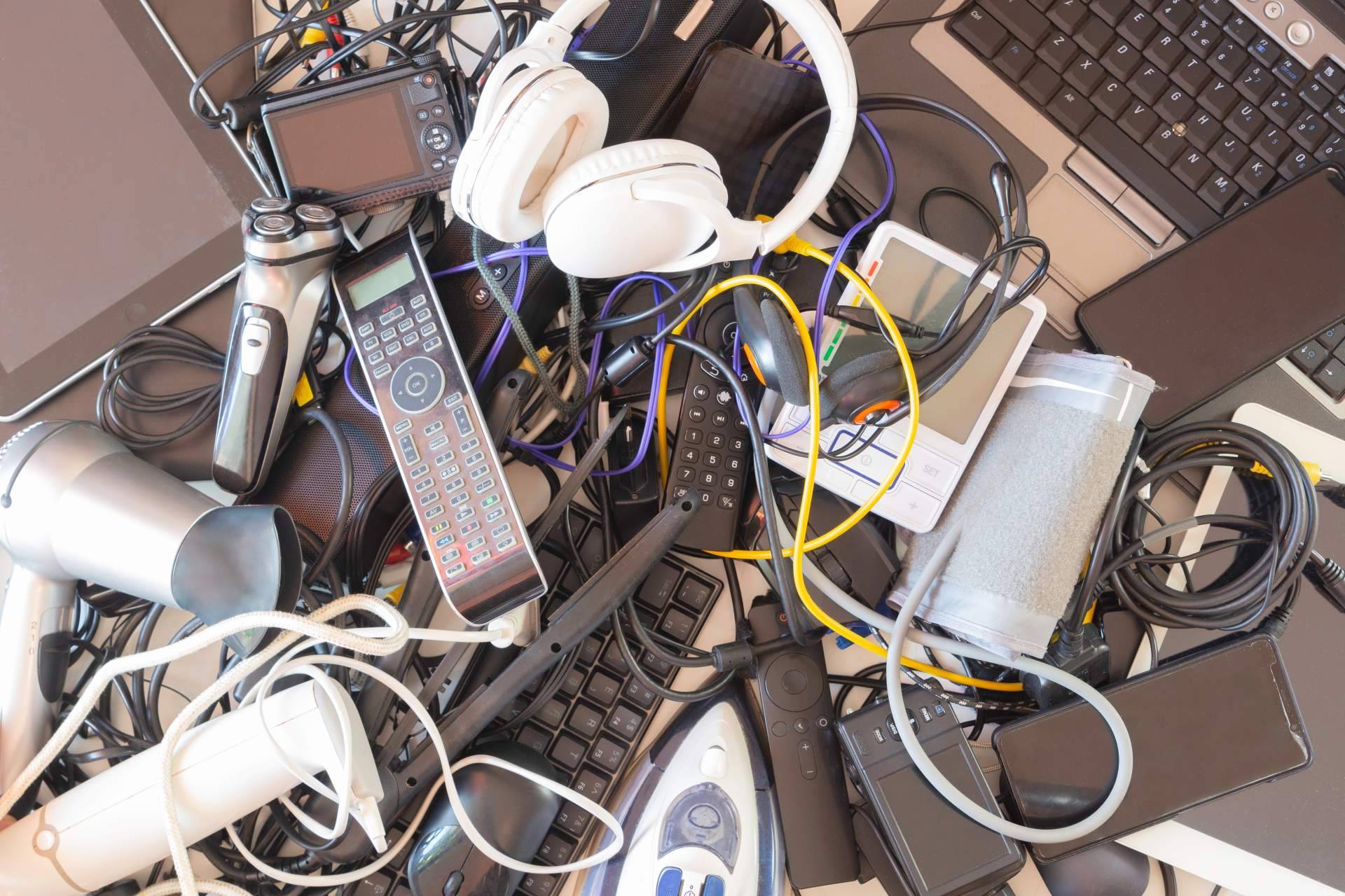 Benito Muros explica la importancia de eliminar la obsolescencia programada para llegar a un modelo industrial sostenible
