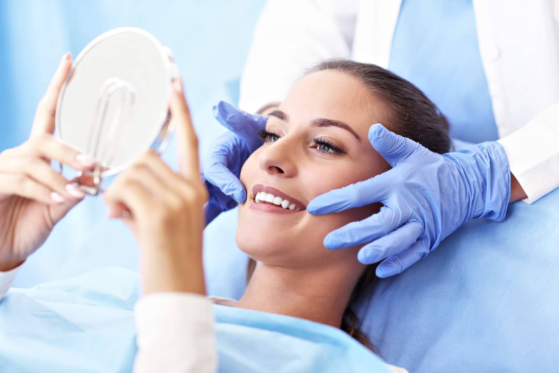 Prepararse para la boda con una sonrisa radiante. Conocer el innovador tratamiento de Diseño de Sonrisa