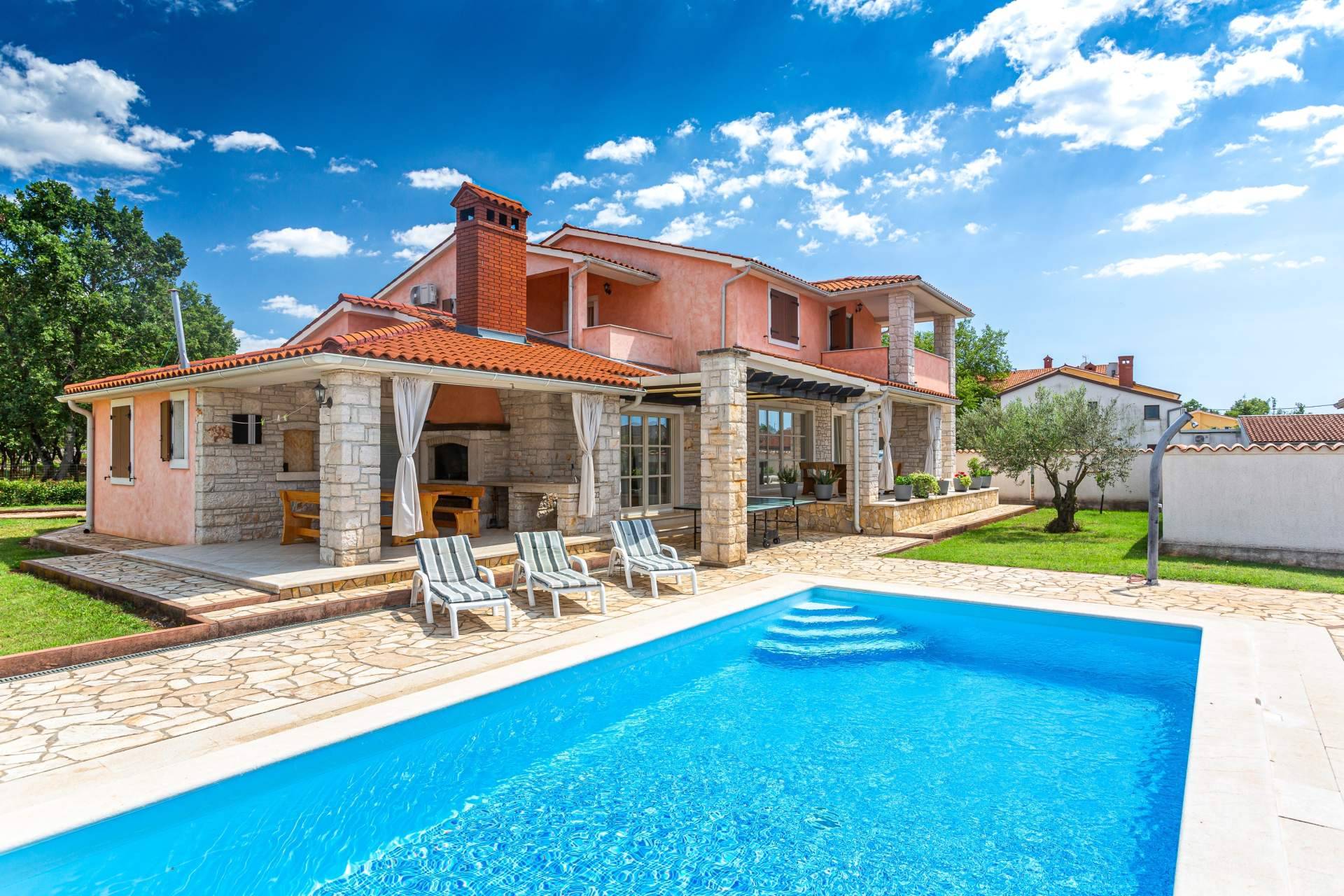 Dar con la villa vacacional ideal en Mallorca gracias a Reservatum