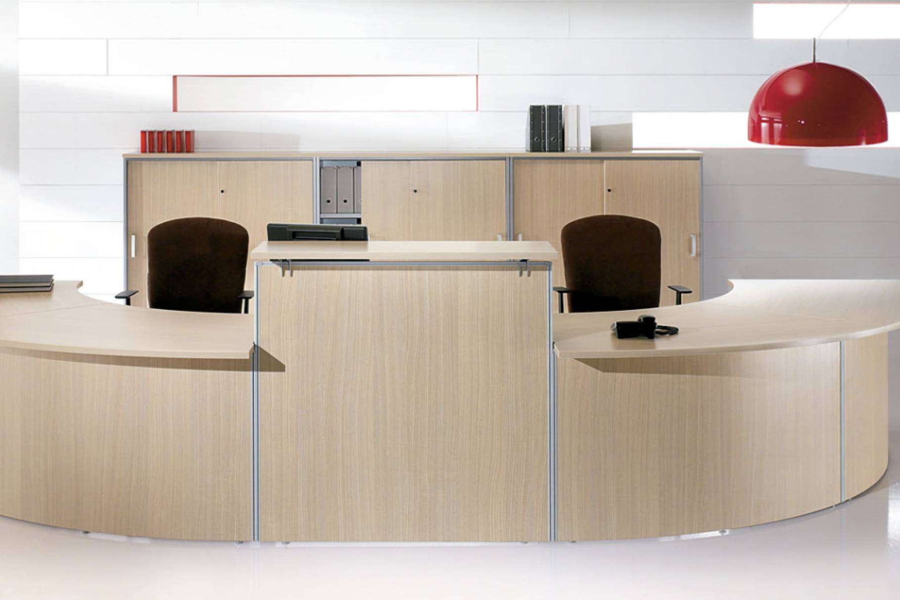 La extensa oferta en mobiliario para recepción de OfficeDeco