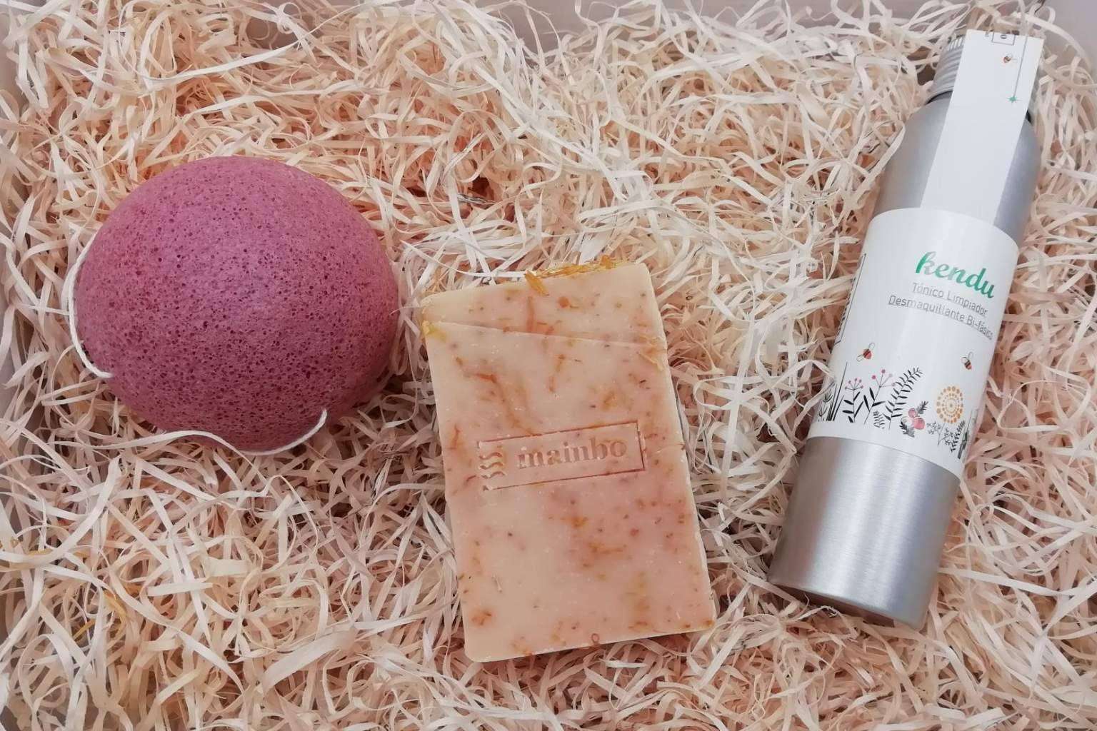 Por qué lo venden como cosmética natural aunque sus envases sean de plástico