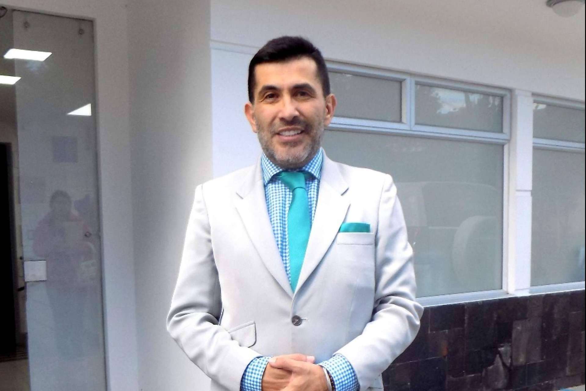 El experto en procedimientos para perder peso y eliminar grasa corporal en Colombia, Dr. Gabriel Cubillos
