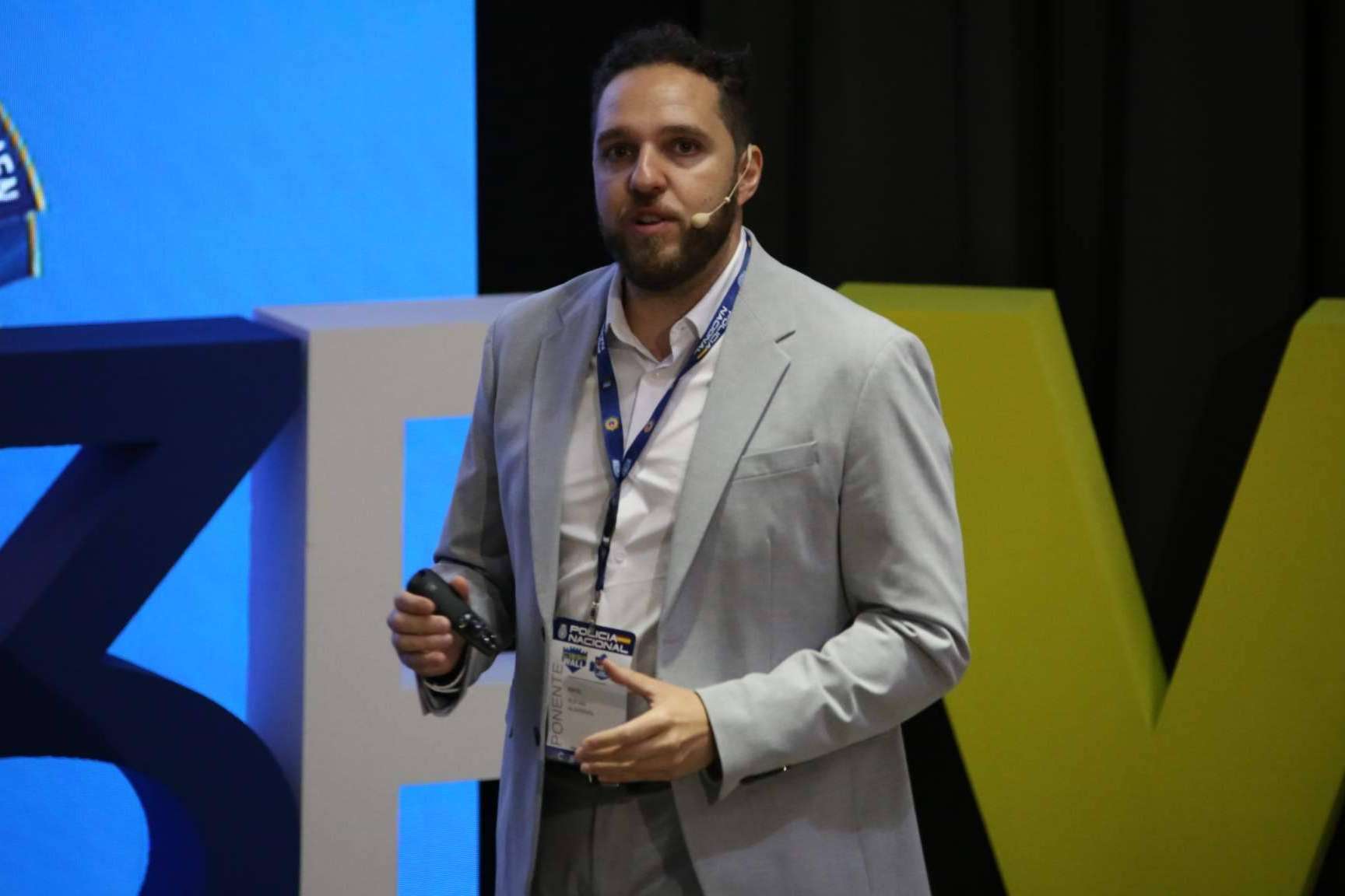 El experto mundial en ciberinteligencia, Mikel Rufián, como ponente confirmado de C1b3rwall 2023