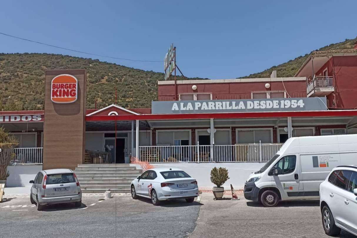 Señalización e implantación de identidad visual de la mano de Compañía General del Rótulo (CGR)