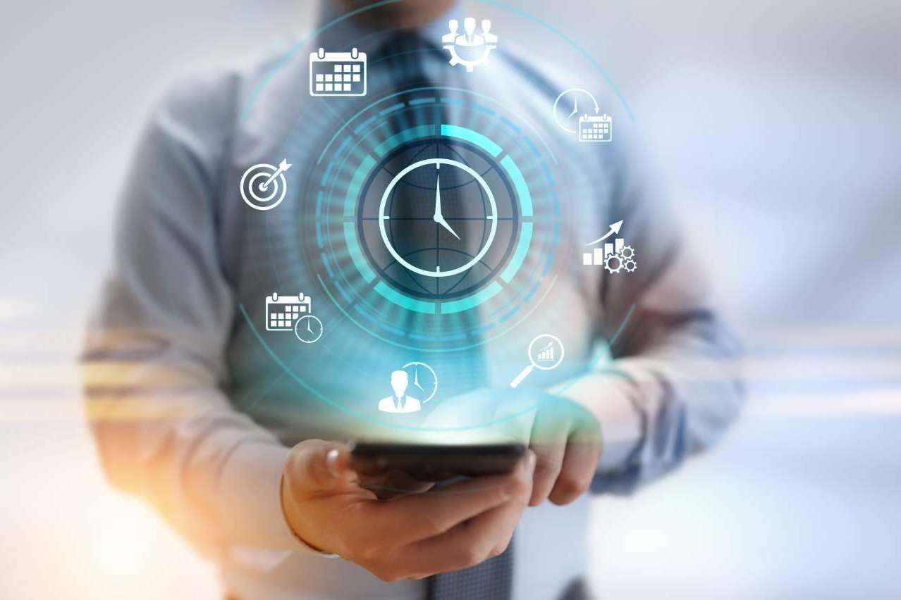 Los beneficios del sistema integral de control horario de MHP® en la empresa pública