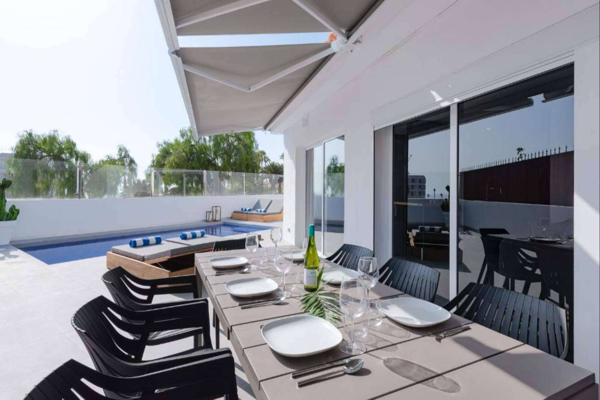 Villas de lujo y servicios exclusivos para unas vacaciones inolvidables en Tenerife de la mano de Canarias.com
