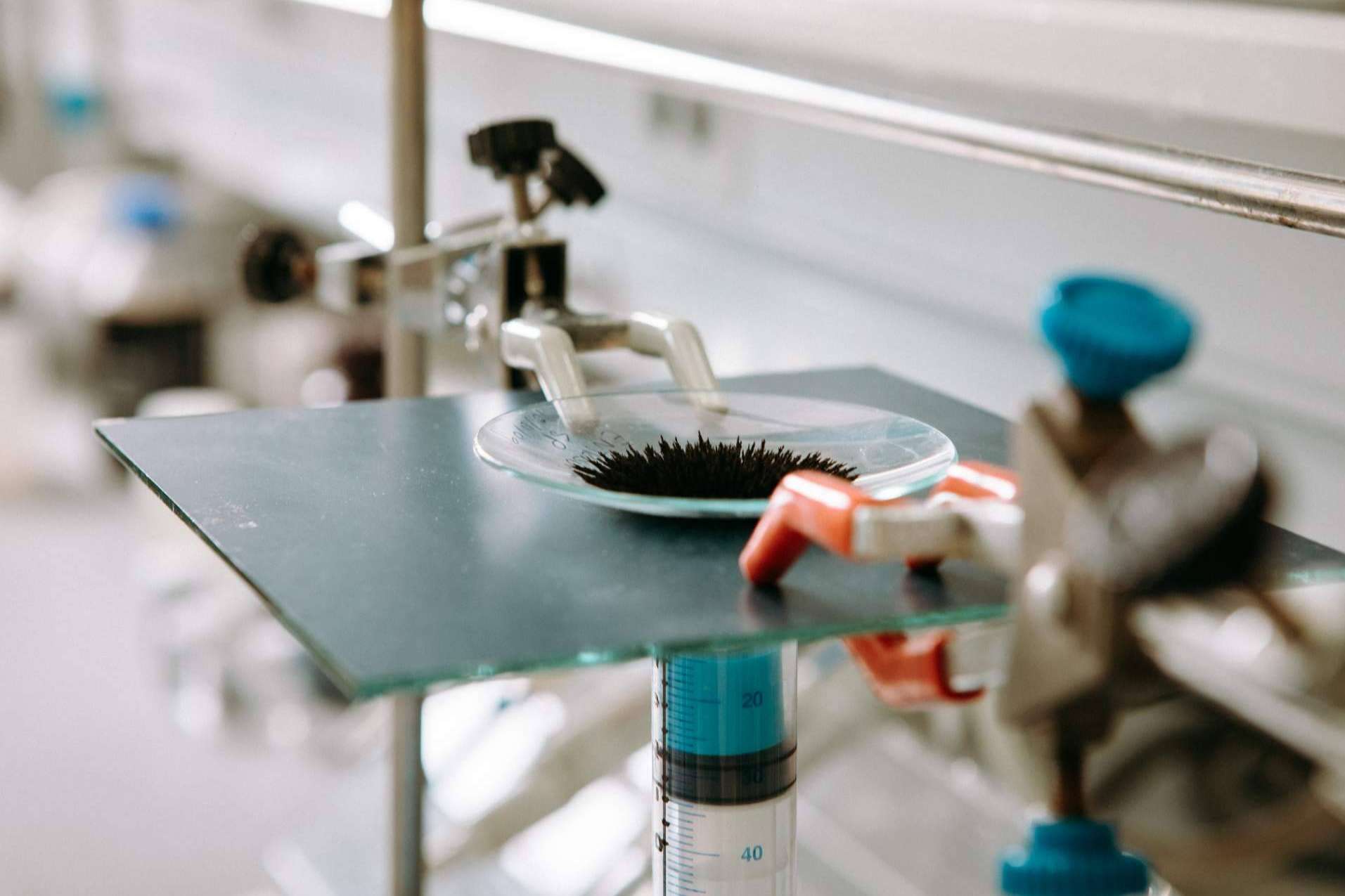 Nanopartículas de hierro y sus aplicaciones, por Calpech