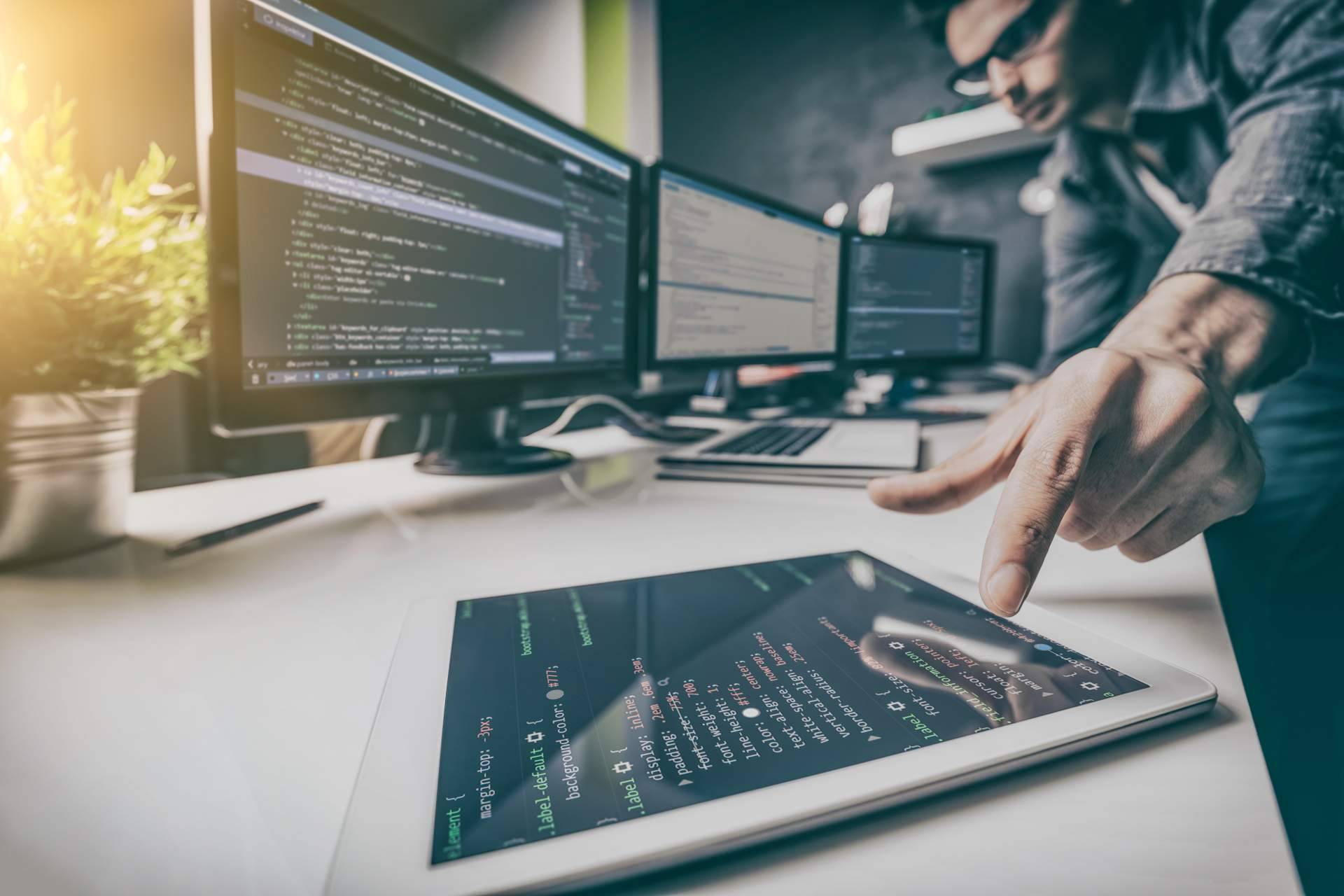 La tecnología se une a la construcción con Amplya y su innovador ERP