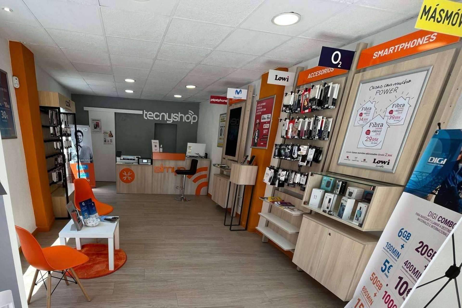 Tecnyshop, un exitoso modelo de franquicias de operadores de telefonía en el que invertir