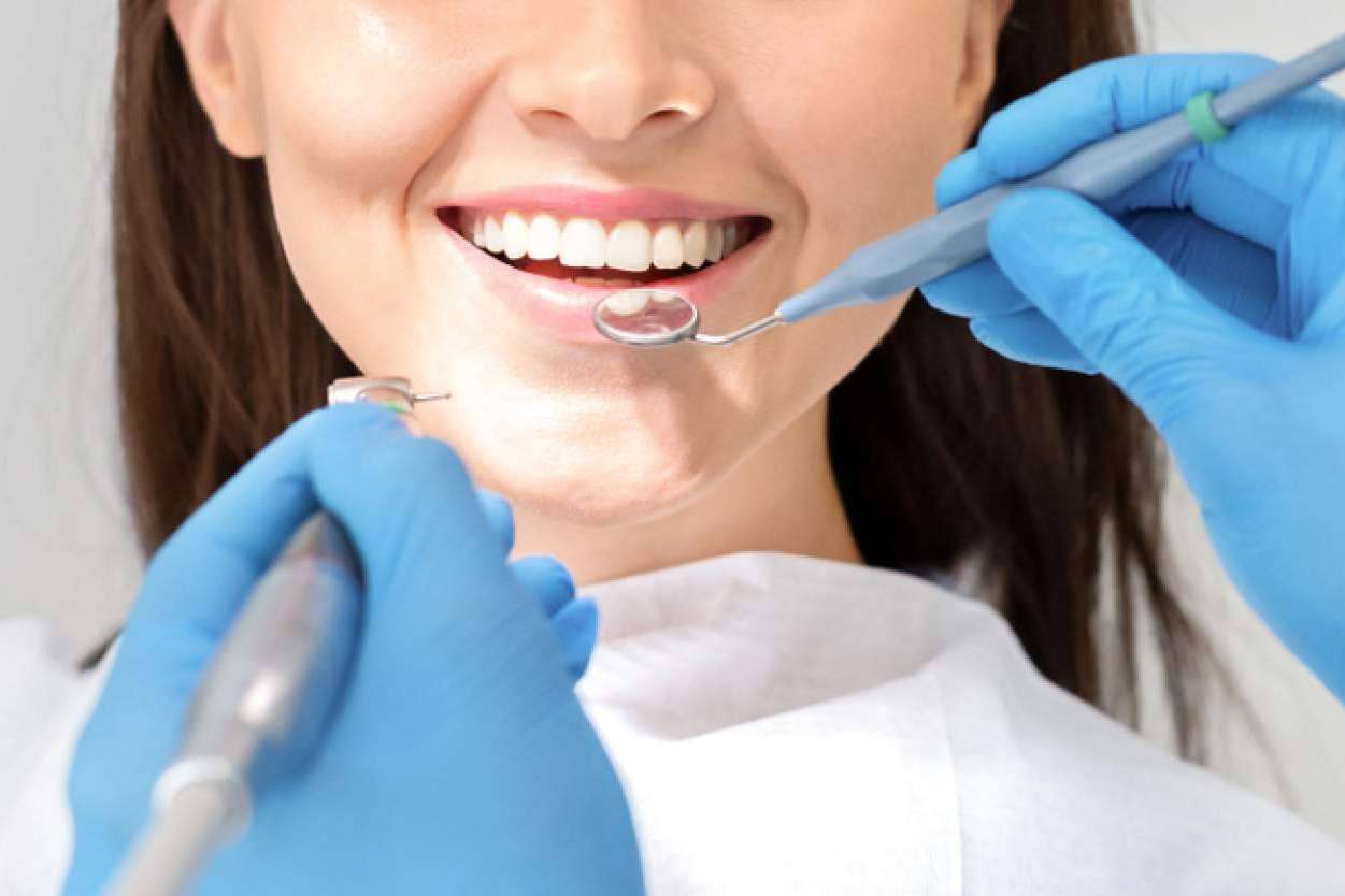 Especialistas en tratamientos de endodoncia dental, Clínica Dental Agudo Rosa