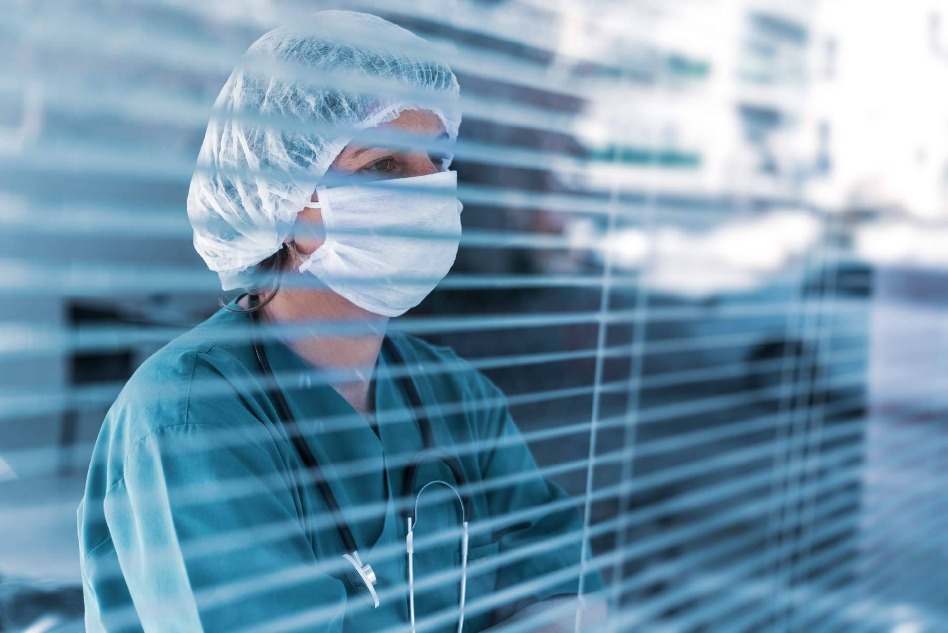 Cuidar la salud mental de los médicos en tiempos de estrés y presión, de la mano de Felicidoc