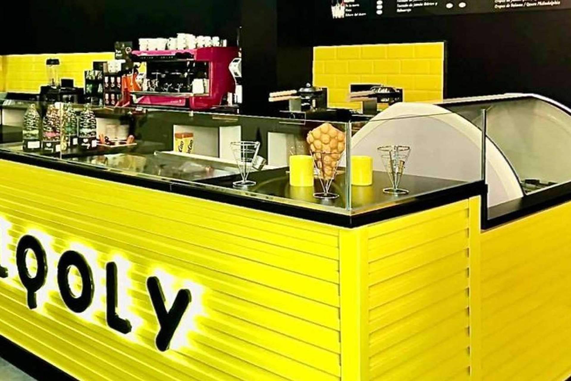LLOOLY es la nueva franquicia de heladería que revoluciona el mercado con sabores irresistibles