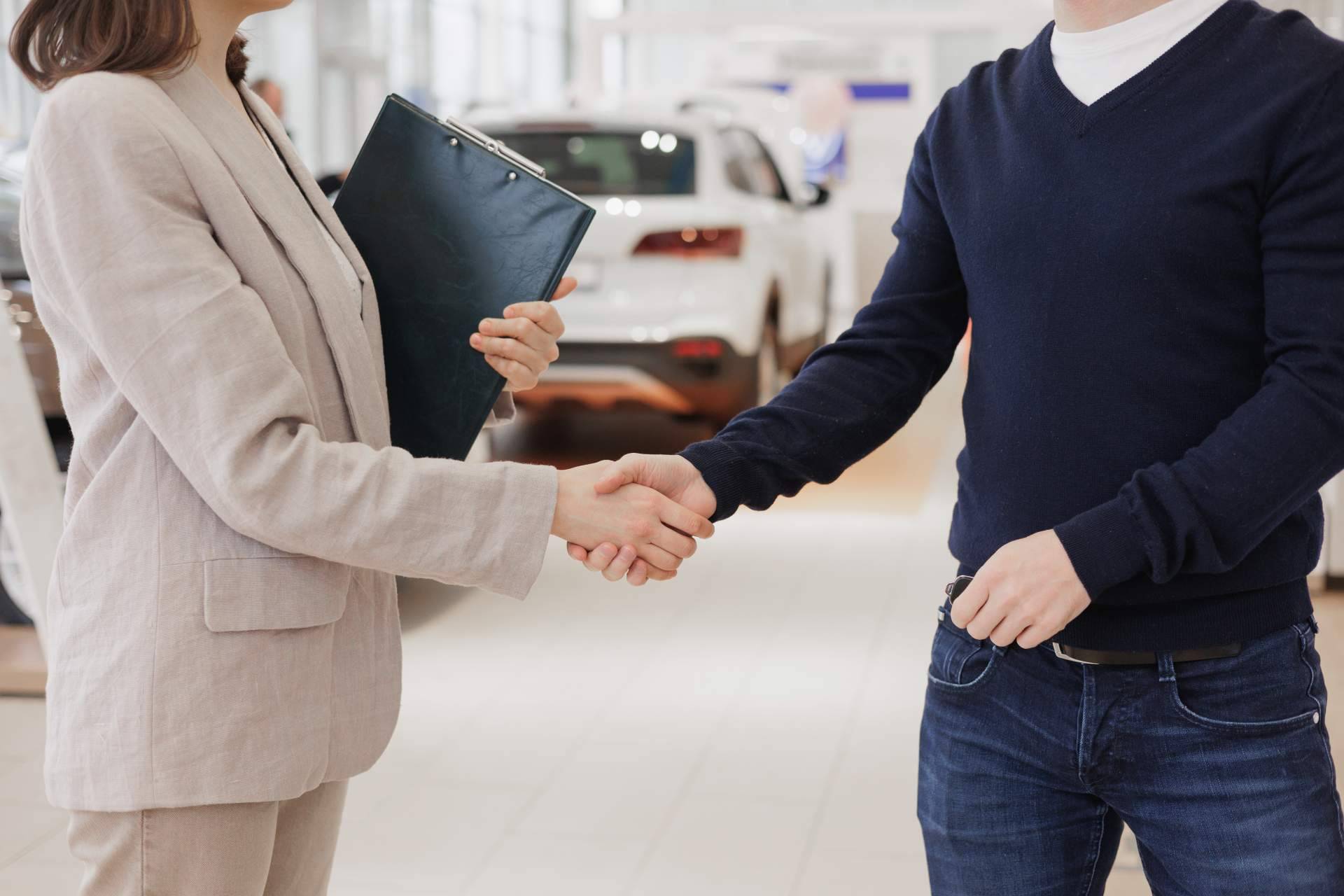 La opción conveniente para profesionales independientes, el renting de coches autónomos