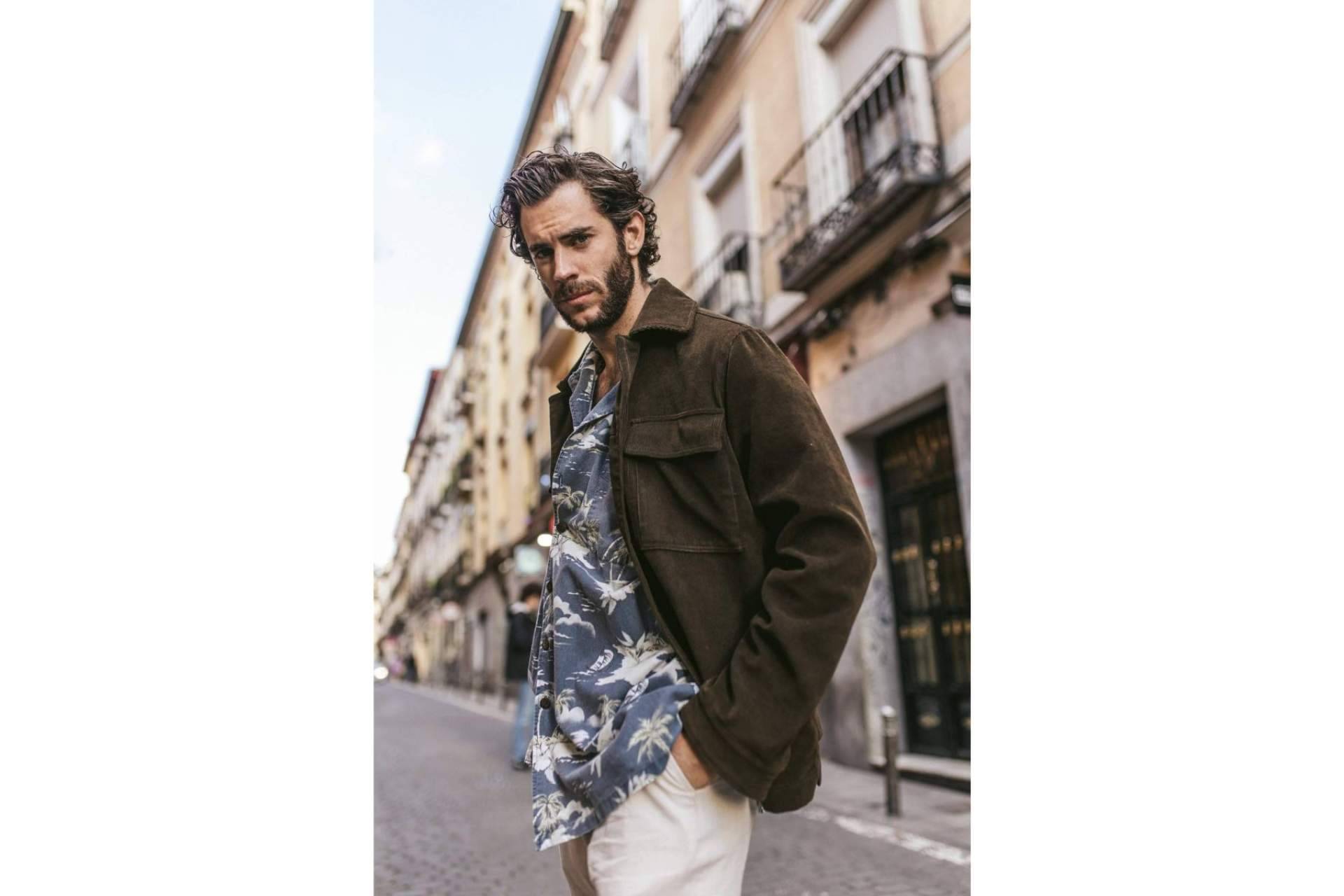 Sebas Mata lanza su primer single 'Cómo Olvidarte'