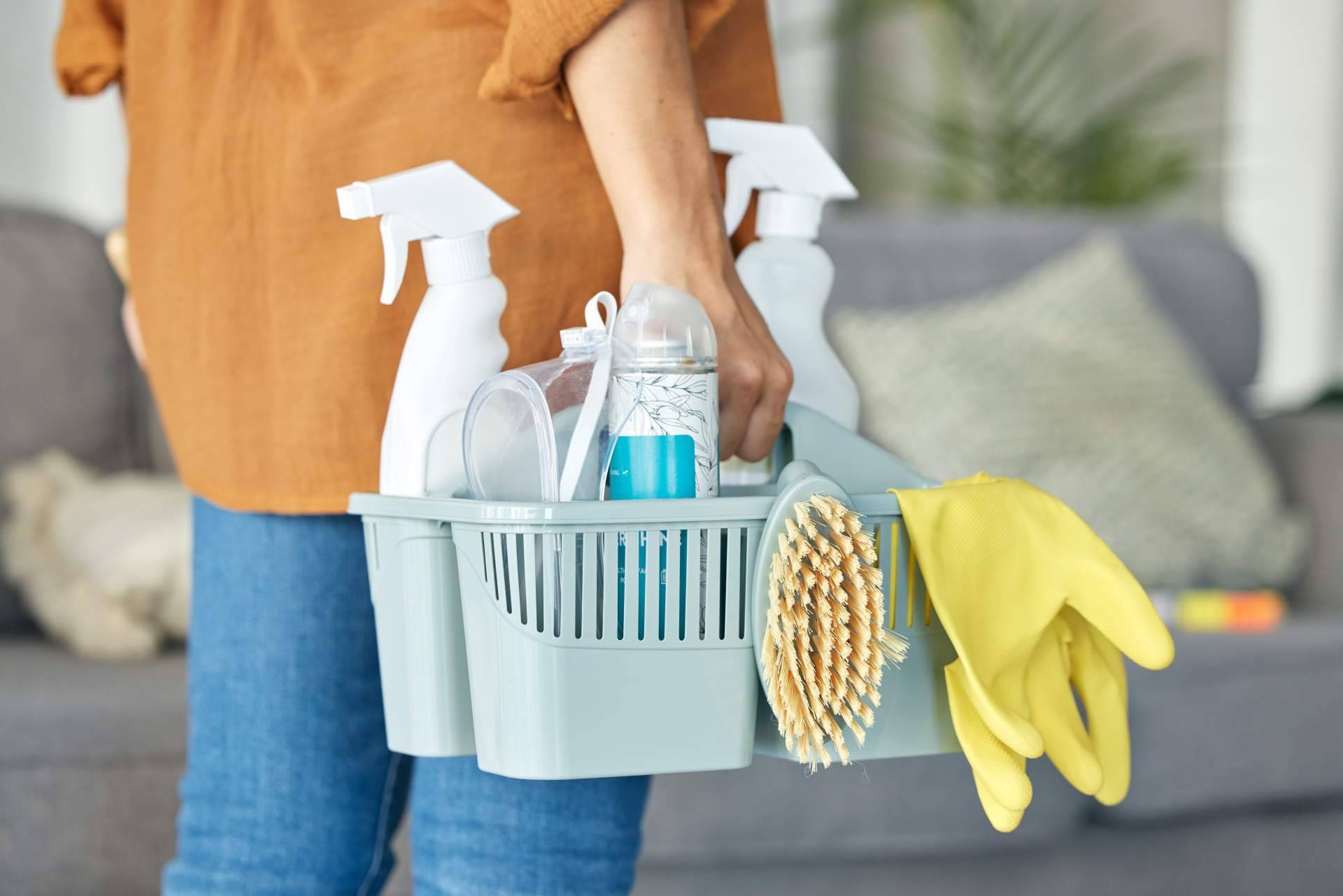 Conseguir un hogar impecable con Asistenza Soluciones y sus servicios de limpieza y organización