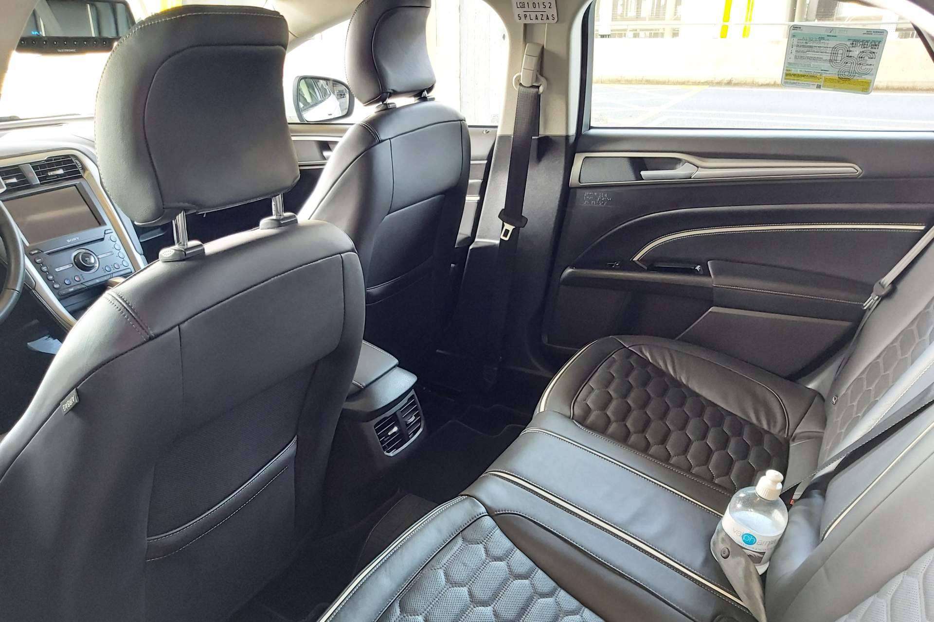 Calidad y excelencia en el servicio de taxi al Aeropuerto de Barajas con Radio Taxi Aeropuerto Madrid