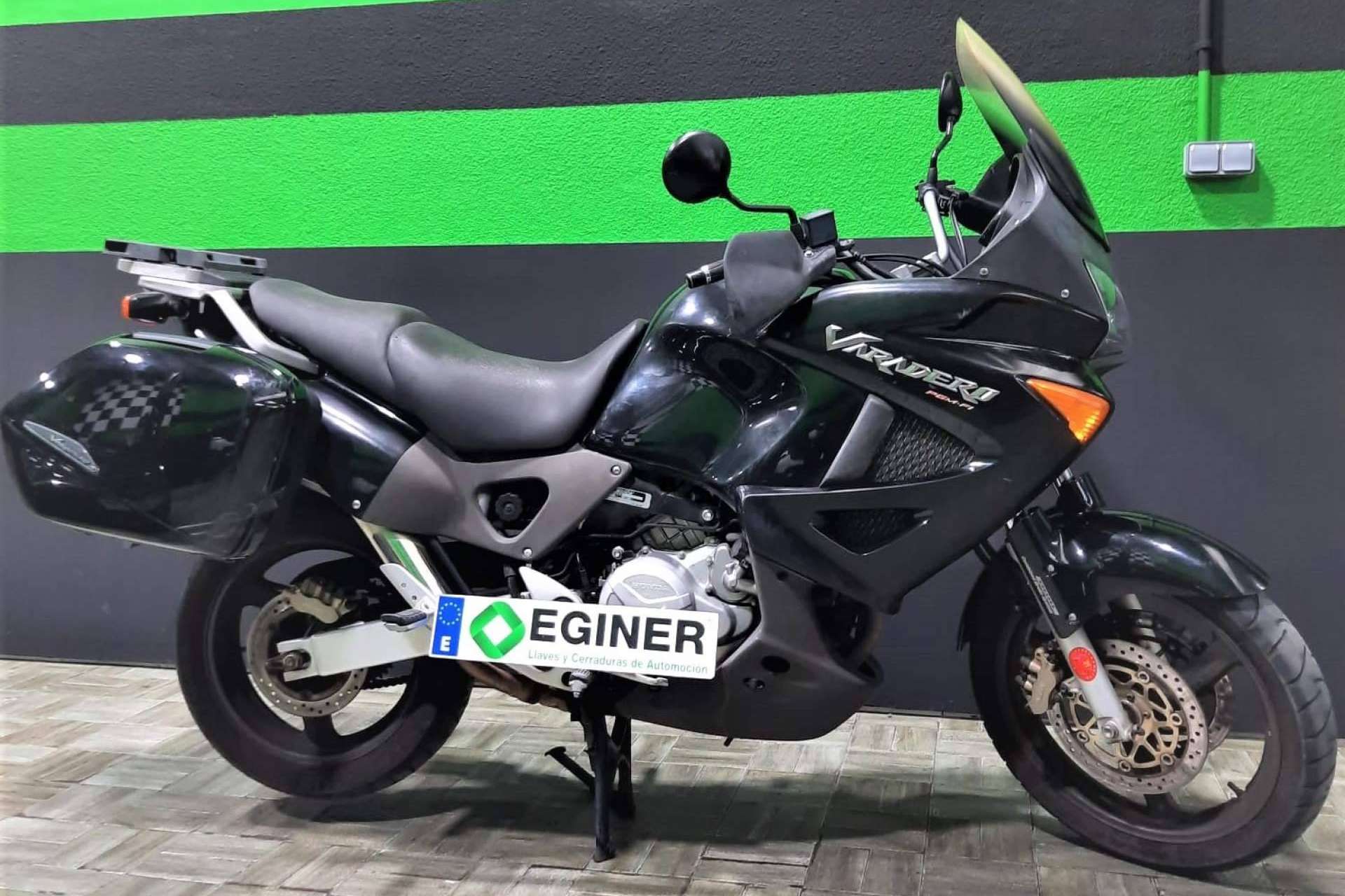 La solución por si se pierden las llaves de la moto, con EGINER