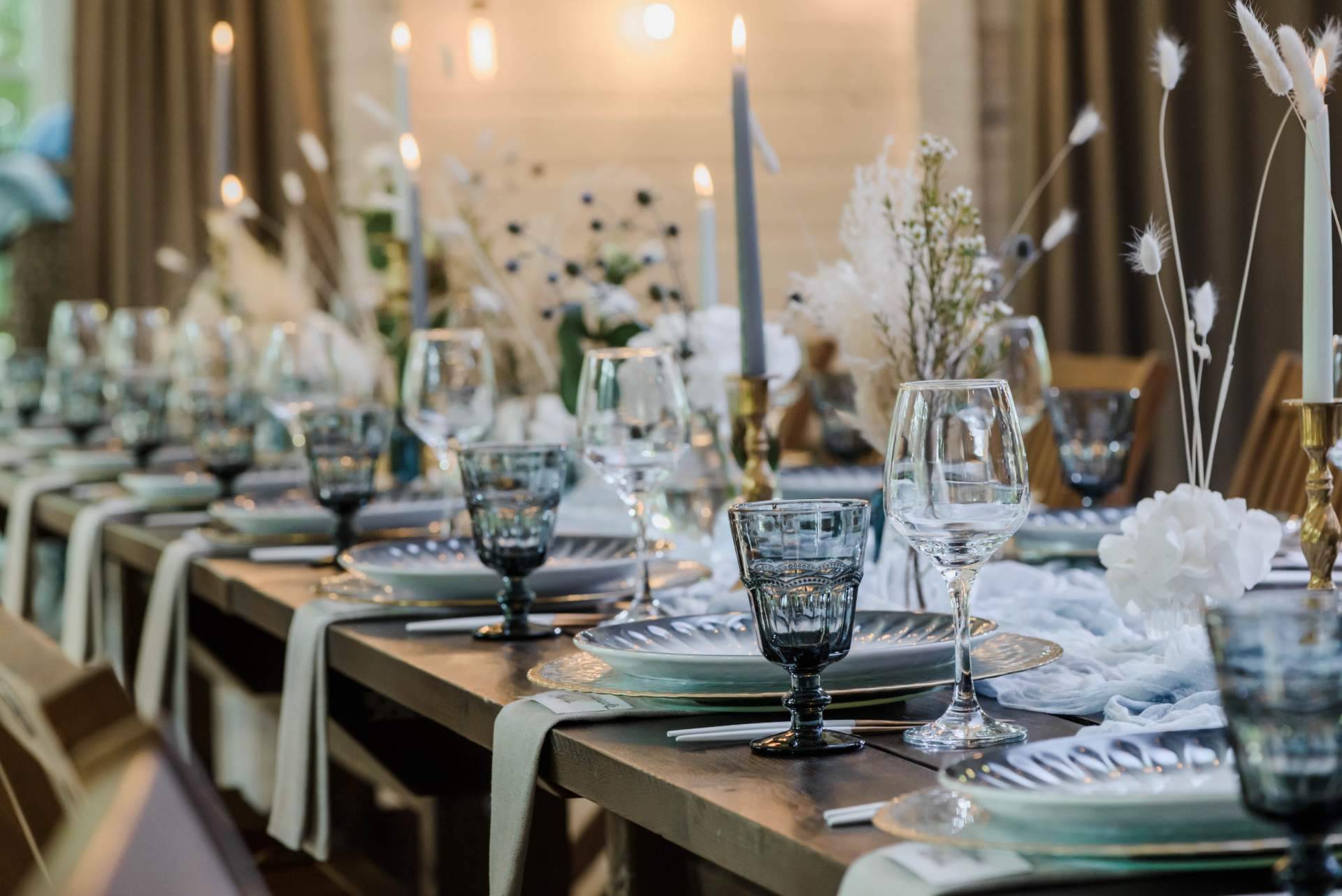 Encargar arreglos florales personalizados para comuniones a Rosistirem