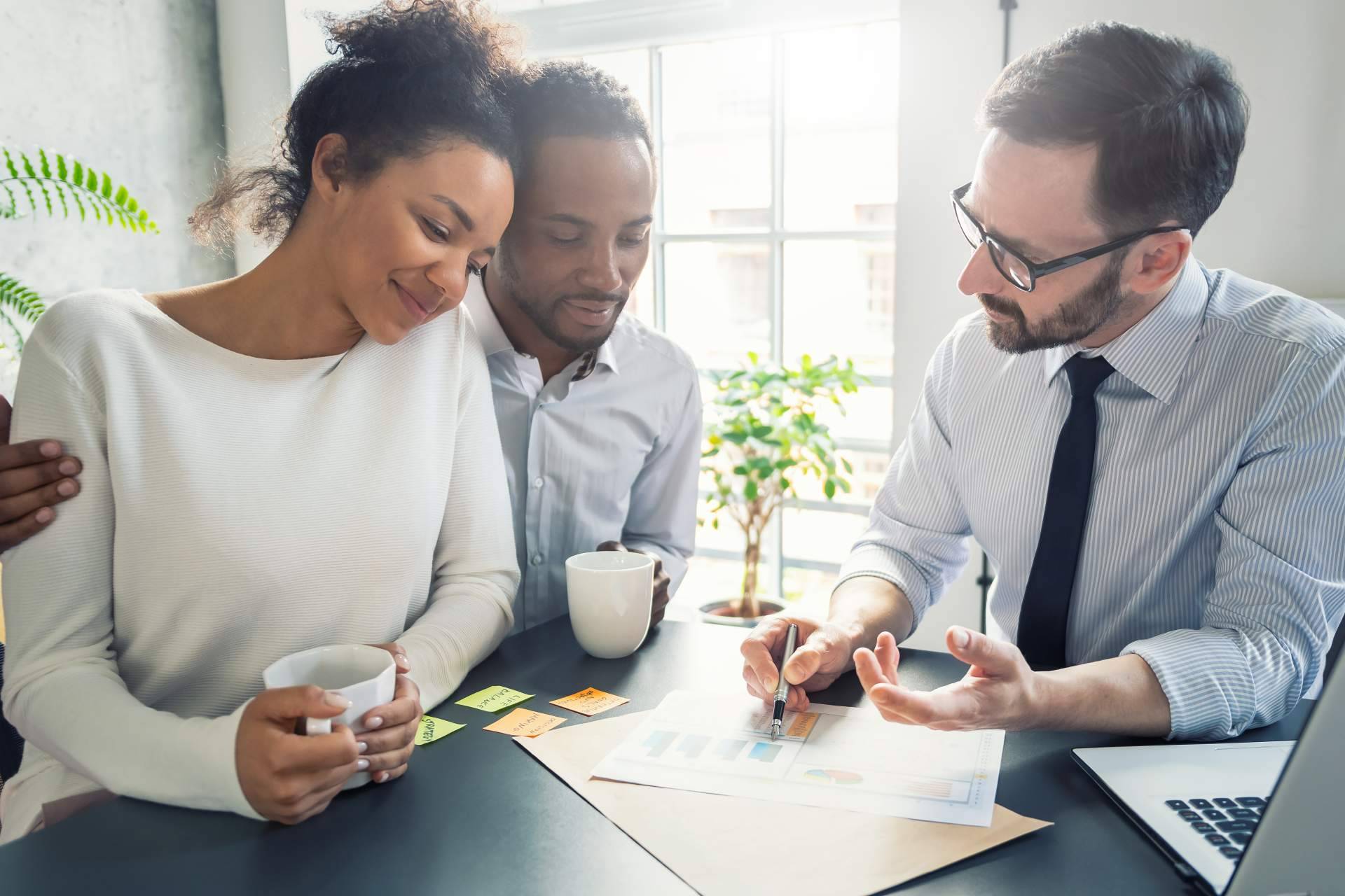 ¿Qué cubre la garantía principal de los seguros de vida riesgo?