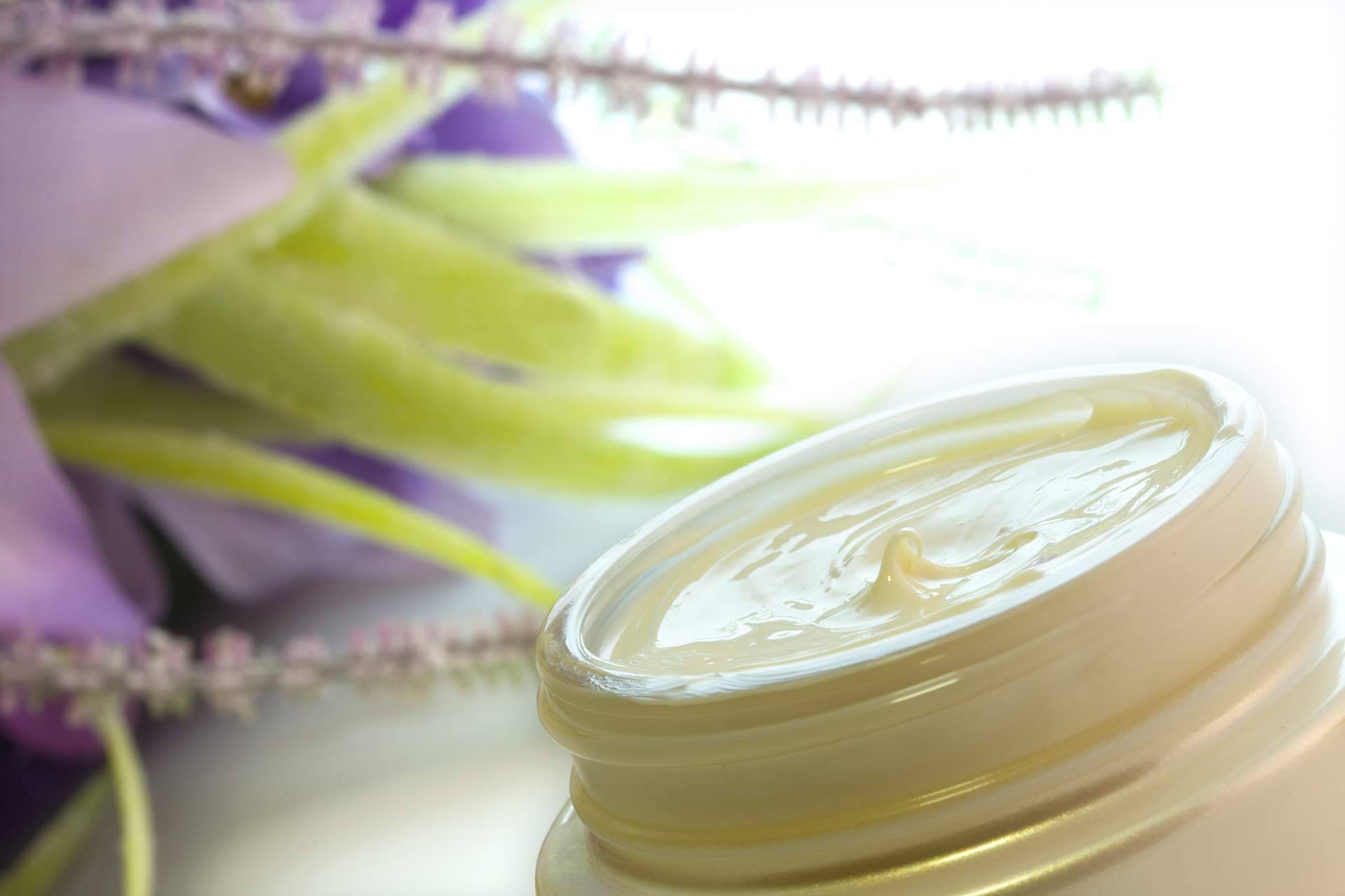 HerbaClock pone a disposición una amplia gama de cosméticos naturales