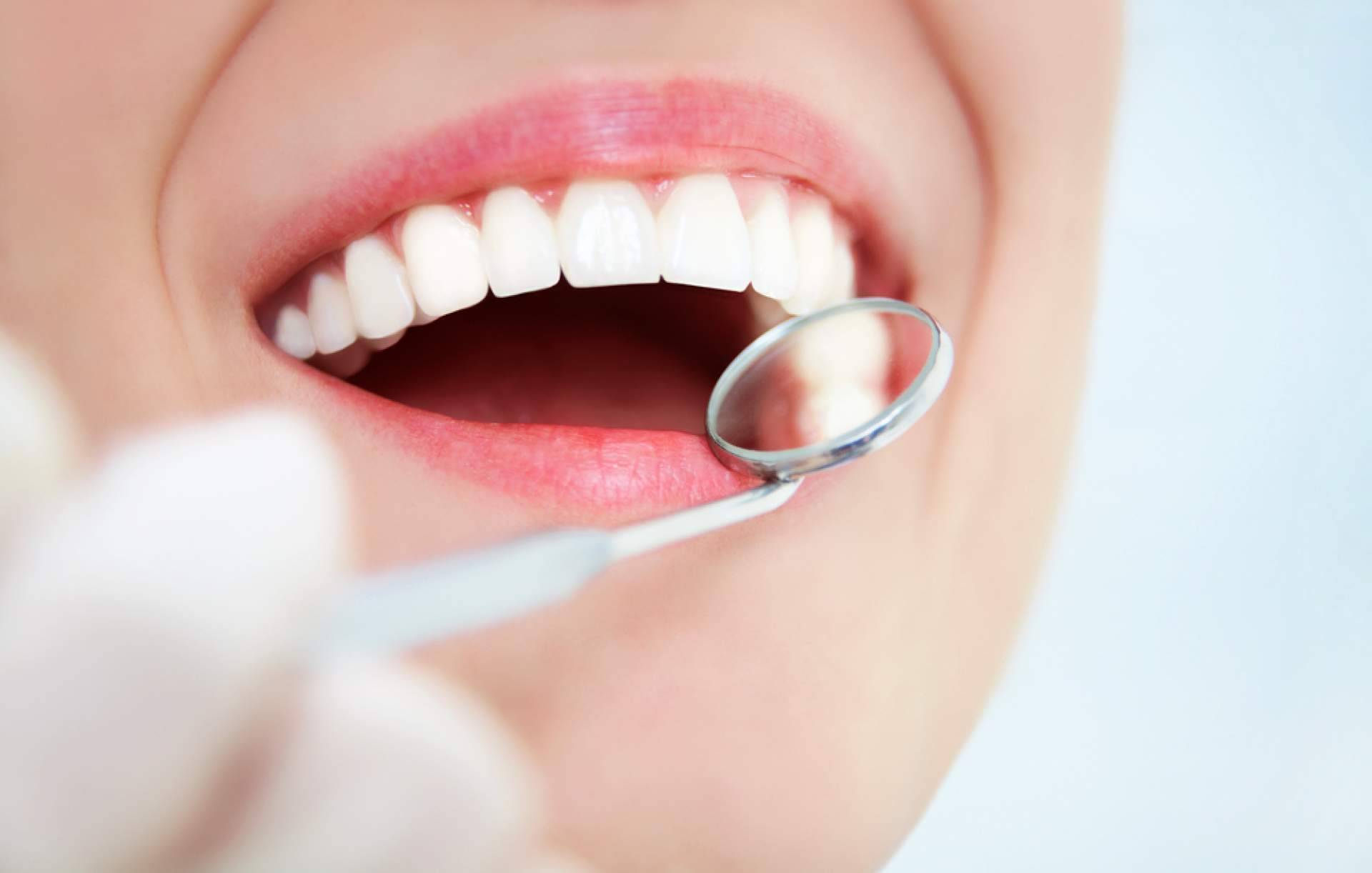 Los deportes de agua afectan a la salud bucodental, por Samprodent