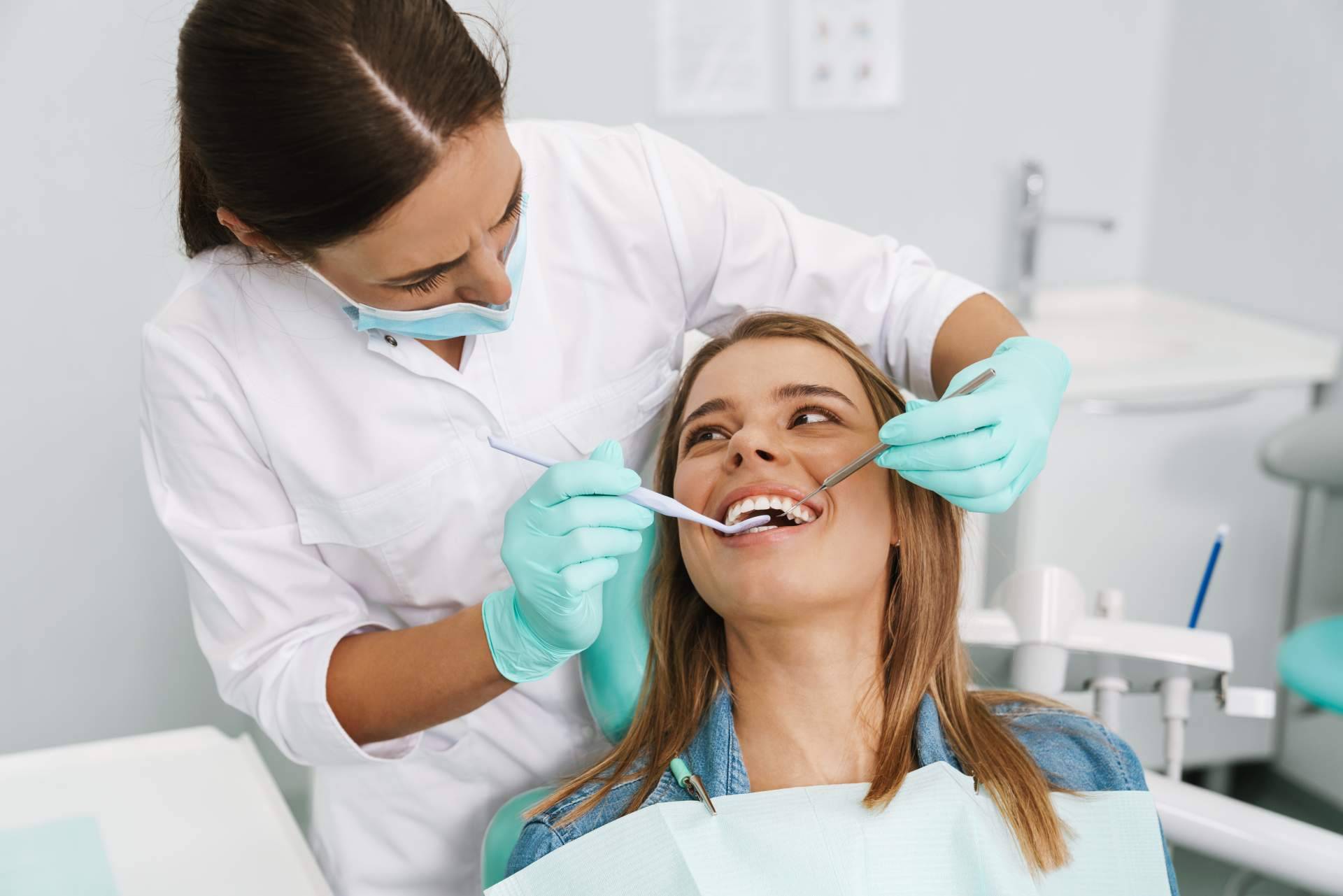 ¿Cómo tratar la sensibilidad en los dientes?, por Ascensium