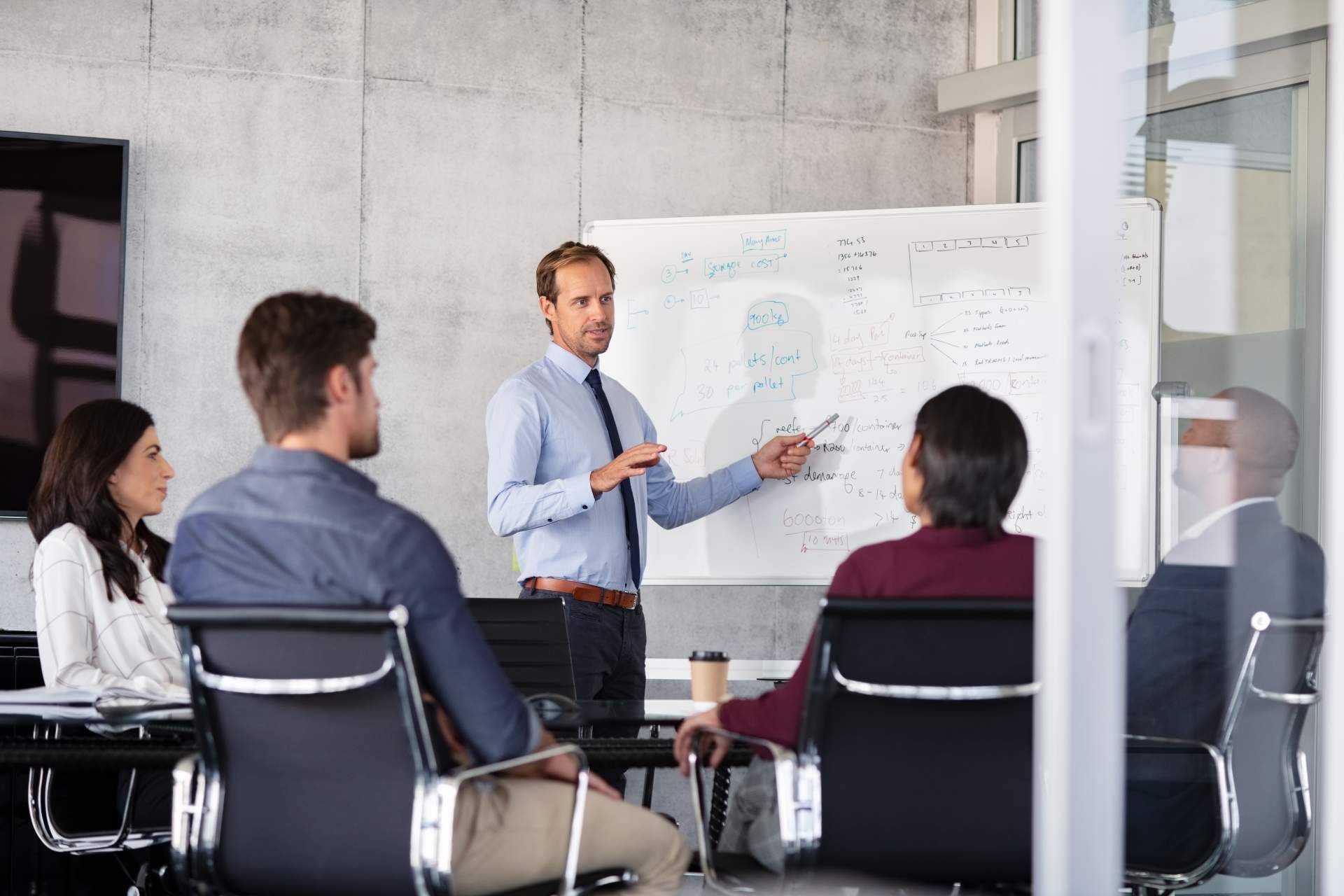 Formación en liderazgo; ¿qué necesitan las personas que gestionan equipos?