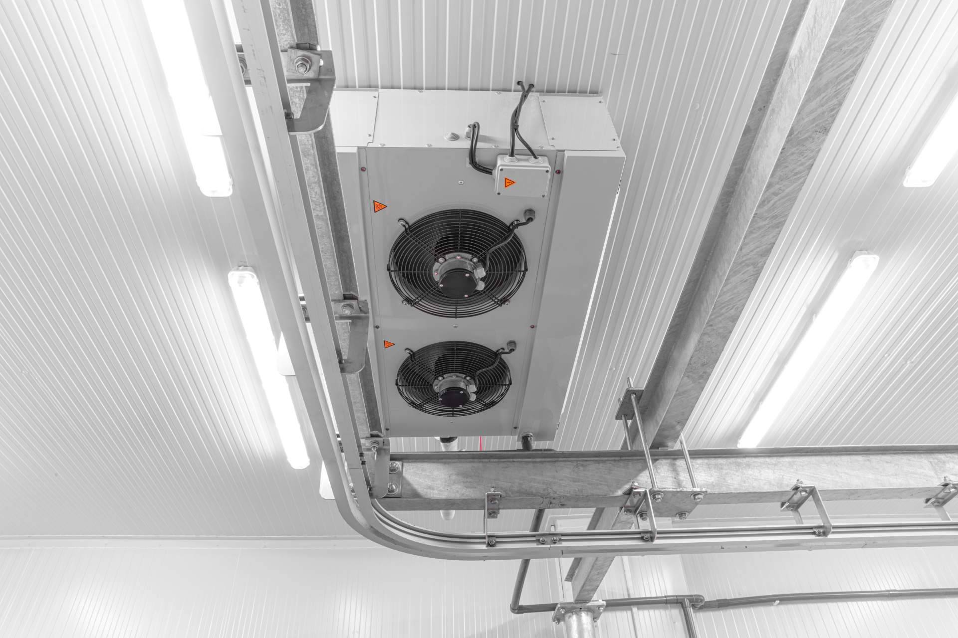 Lopyi, especialistas en instalación, mantenimiento y reparaciones del entorno de refrigeración