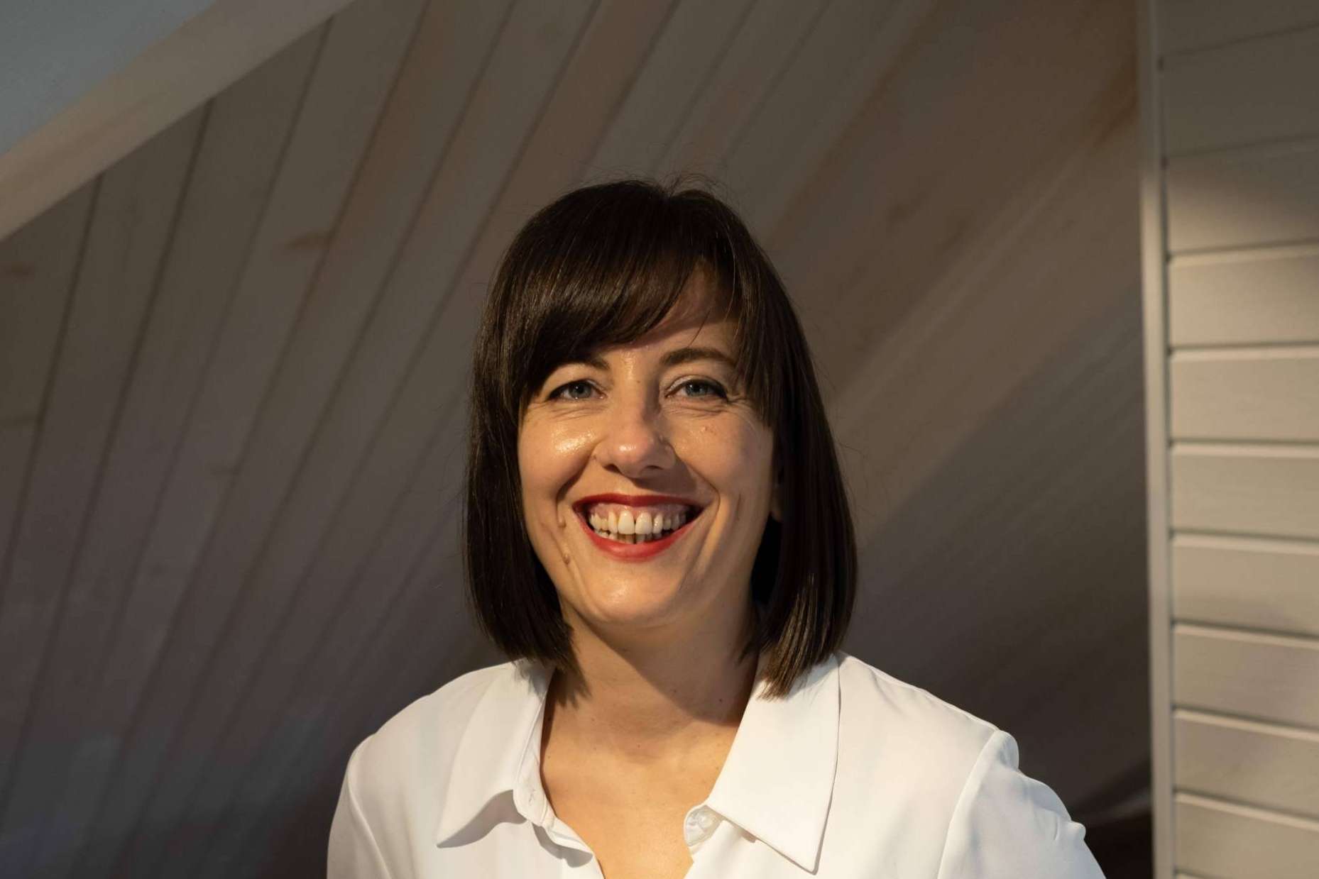 Eva Digital Asistente Virtual sobre la importancia de delegar tareas y liberar la carga de trabajo como empresaria