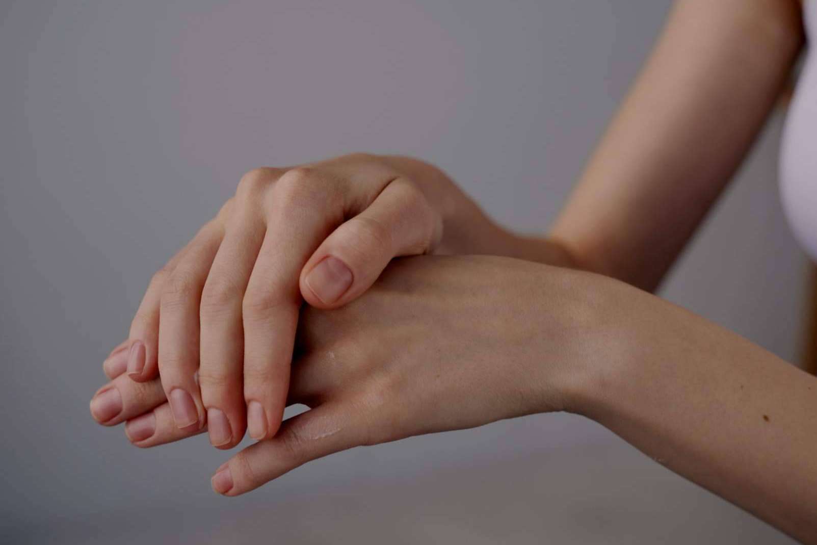 Cuidar la piel con NovoPiel Cream, un suplemento vitamínico tópico ideal