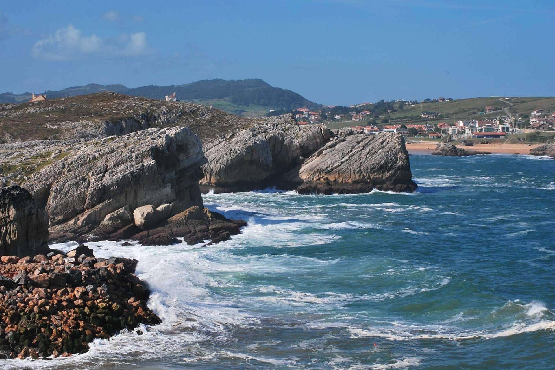 ¿Cuáles son los 10 destinos arquitectónicos para visitar en el norte de España?