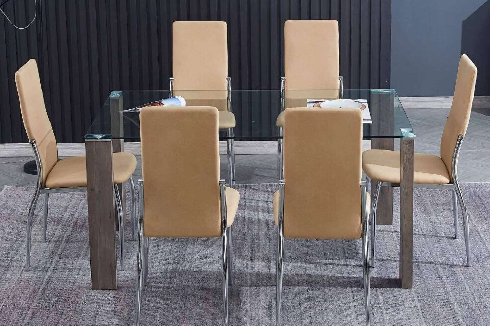 Relax Outlet Valencia pone a disposición un pack de mesas y sillas de comedor