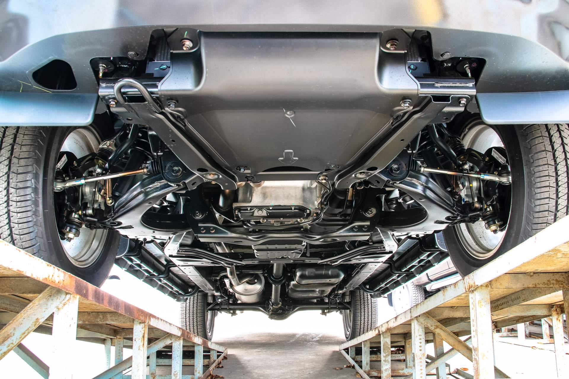 Cosmocar destaca por ofrecer servicios especializados en reparación y reconstrucción de sistemas de suspensión neumática
