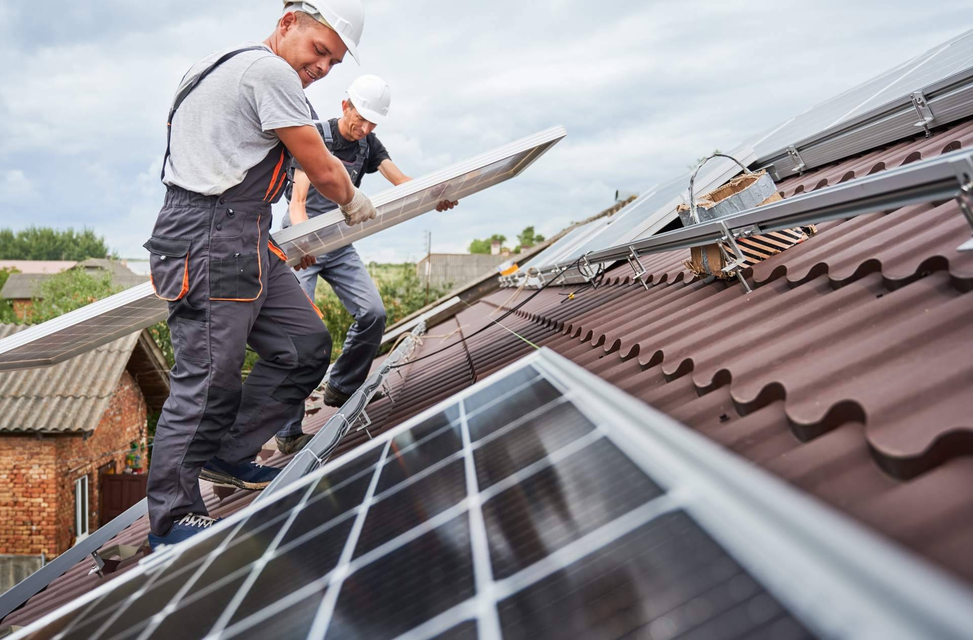 Instalación de paneles solares de la mano de Solar Placa