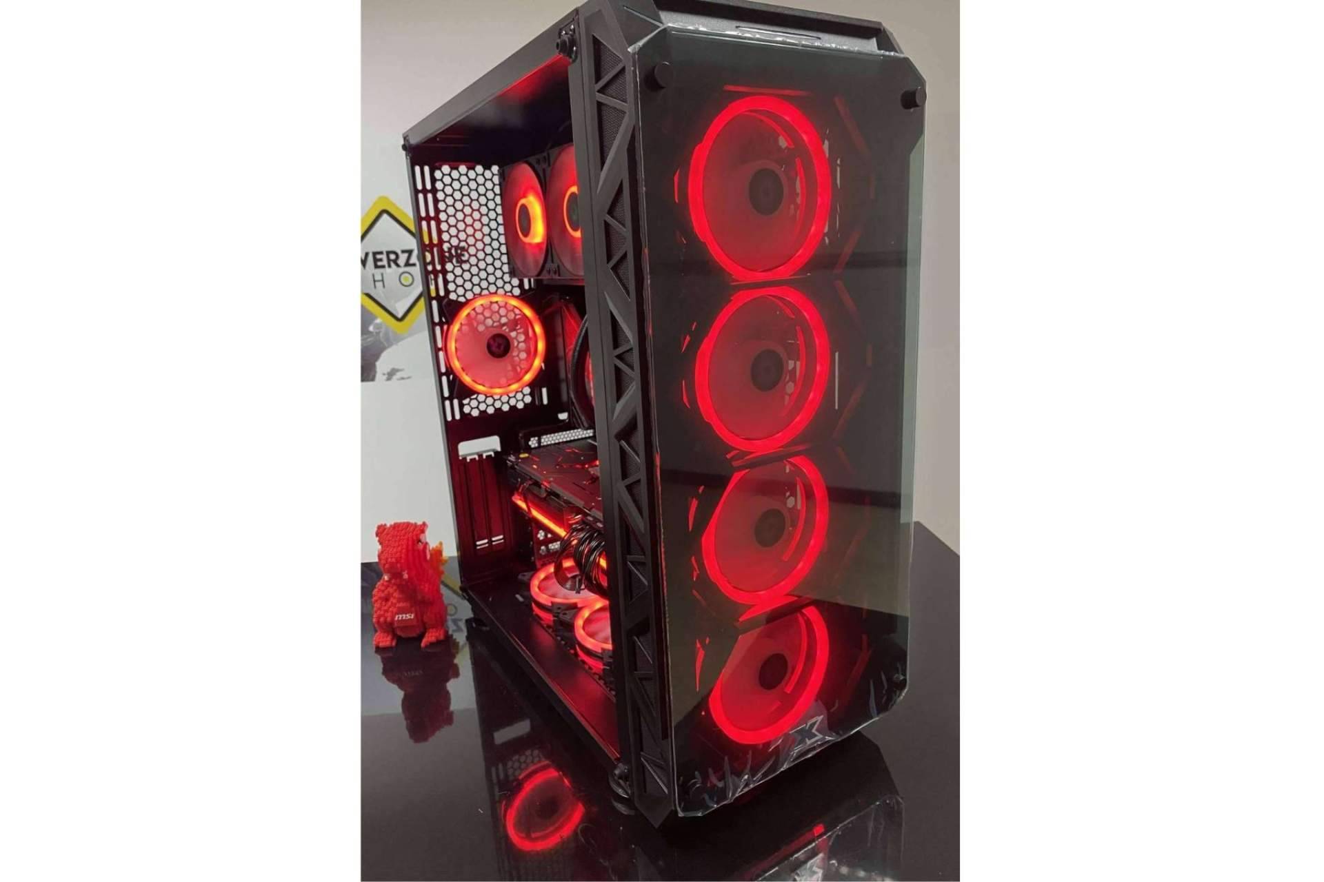 Consola vs. PC gaming, las diferencias según PowerZone