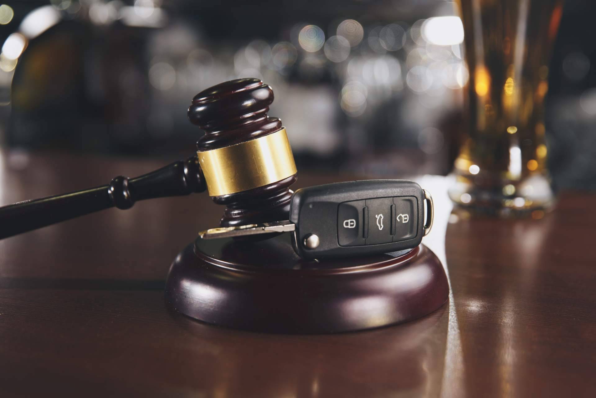 Català Reinón Abogados, servicio de asesoramiento en casos de delito de alcoholemia
