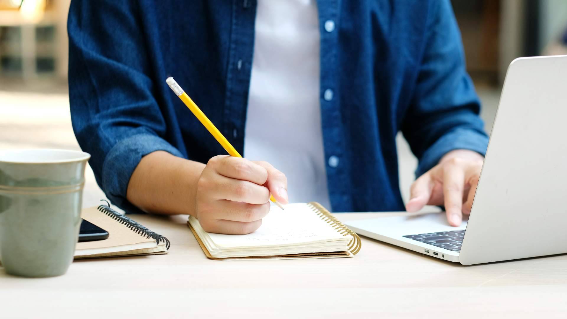 ¿Cuáles son los mejores trabajos para estudiantes este verano 2023?