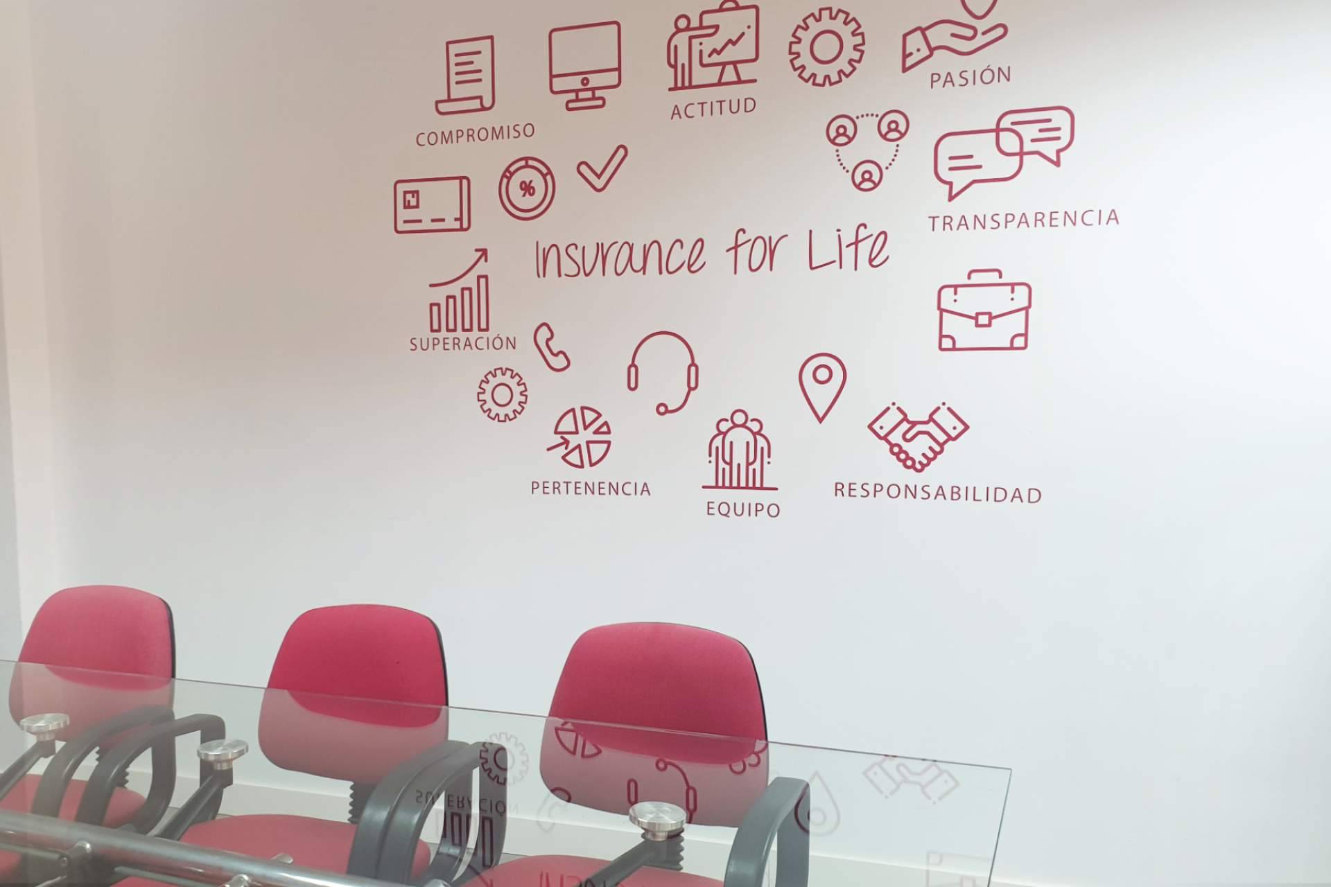 Medialia Group es una correduría de seguros que ofrece la oportunidad de operar como parte de sus franquicias de seguros