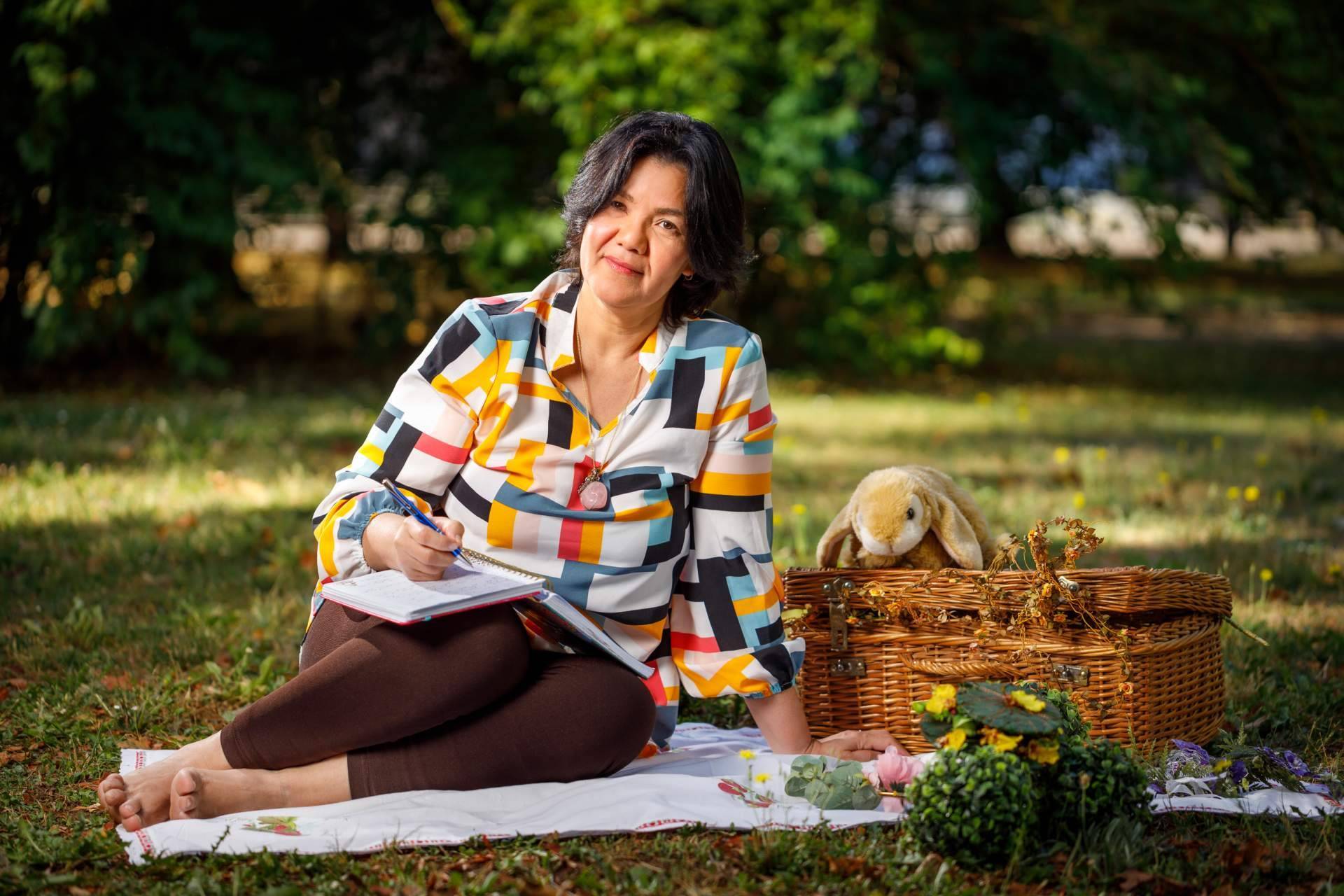 Norkys del Valle Brito Medina lanza su deslumbrante debut poético 'Entre la Vida y la Muerte'