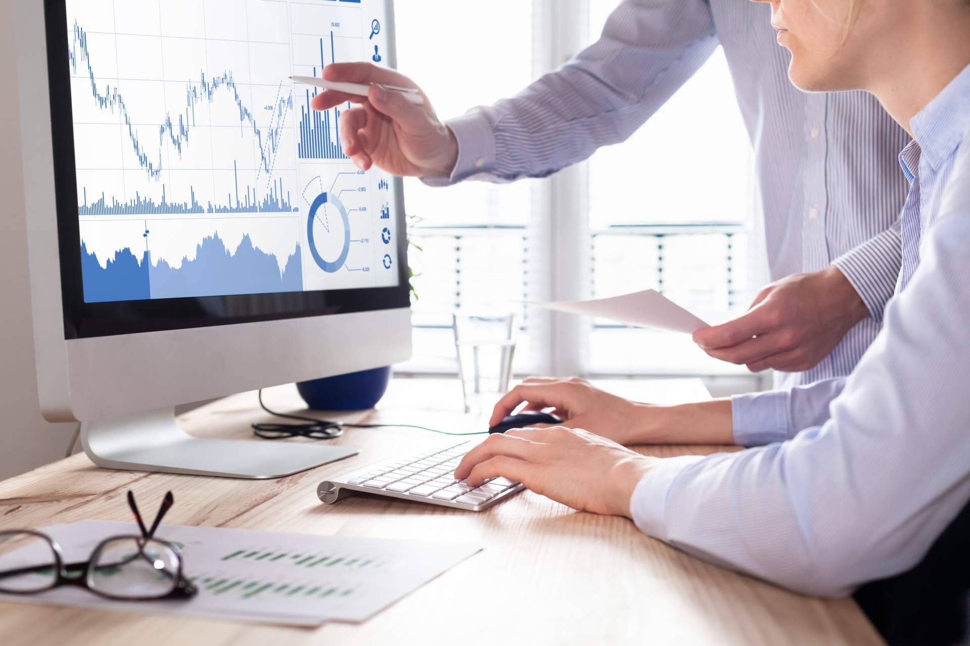 Instant Financial Issuance, la solución fintech de la empresa AK Digital
