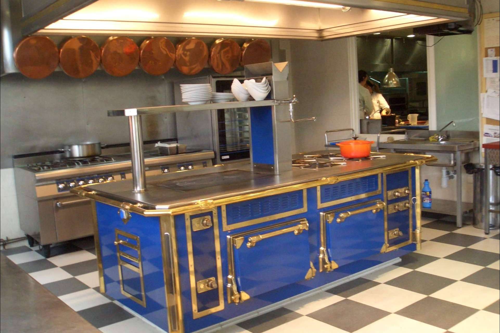 IHS Tecnológicos, importador de las cocinas industriales de alta gama Bonnet