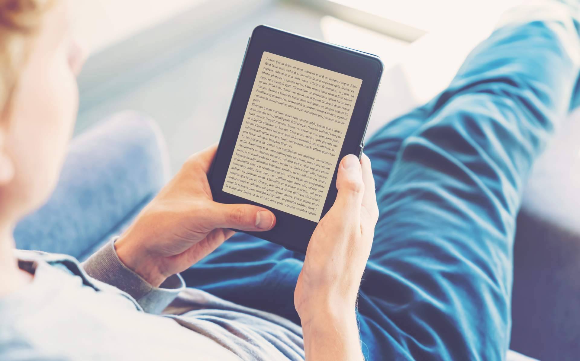 Ados Asesoría Alternativa y la autopublicación de libros