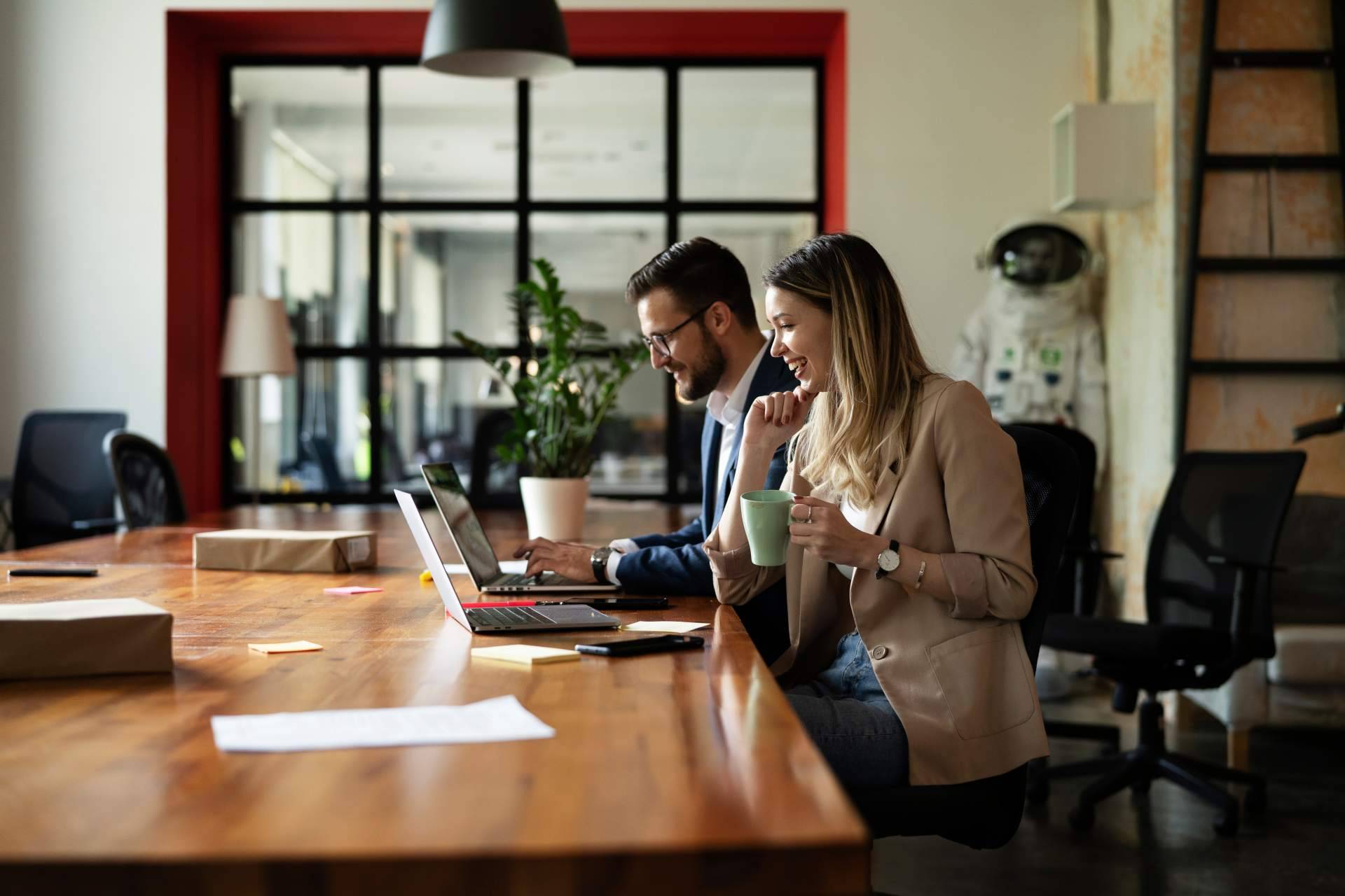 ¿Dónde encontrar cafeteras para oficinas para un mejor bienestar laboral? Fresh Ocs
