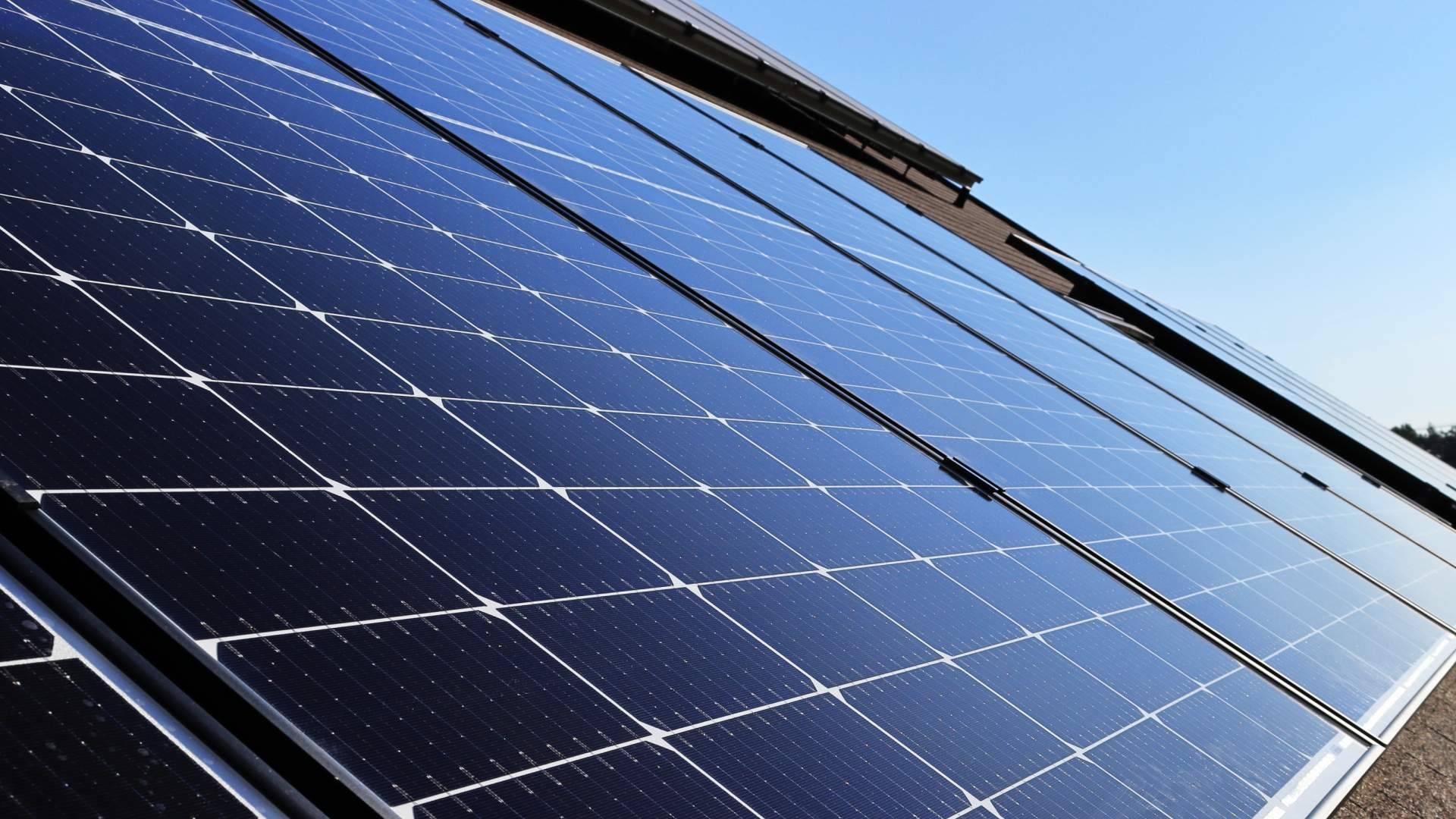 Multienergía Verde y el rendimiento placas solares