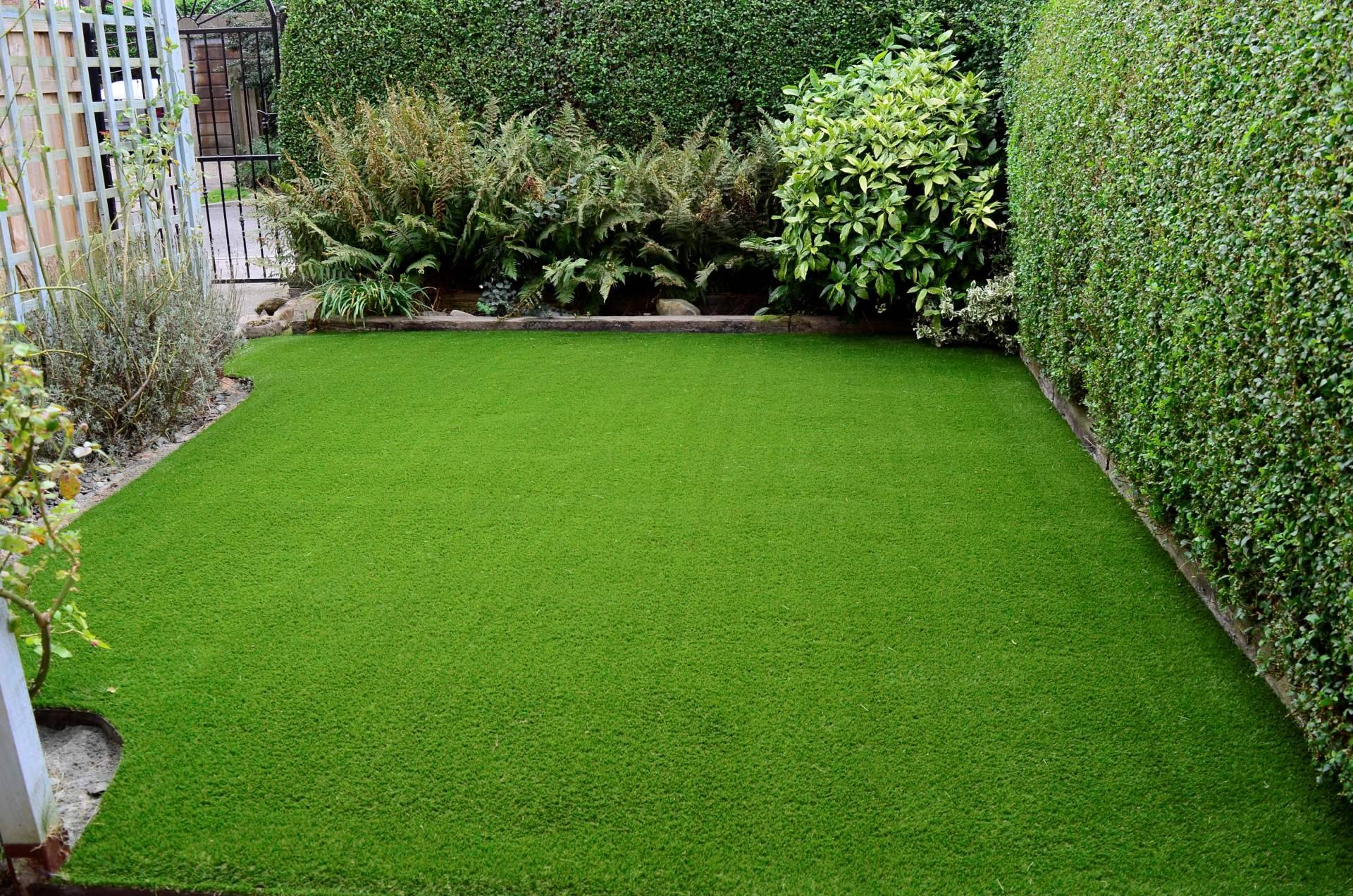 Desarrollo de jardines con césped artificial con Eurocesped