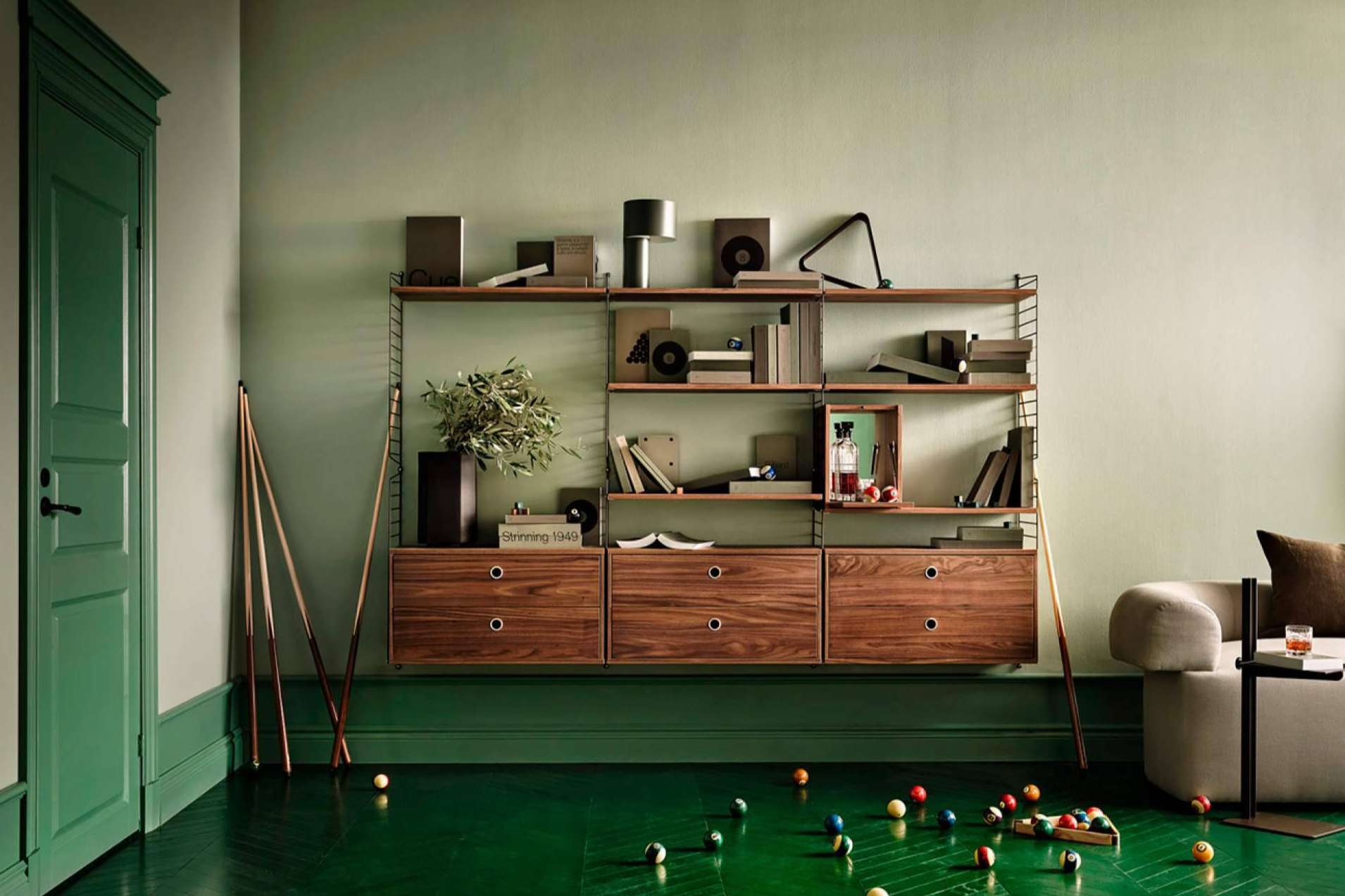 Midimal Shop ofrece estanterías para decorar la habitación