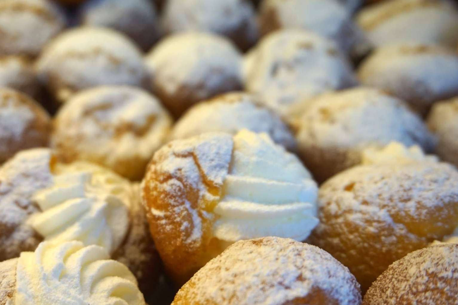 Los postres para el Día de Todos los Santos y Halloween de Pastelería Oiartzun