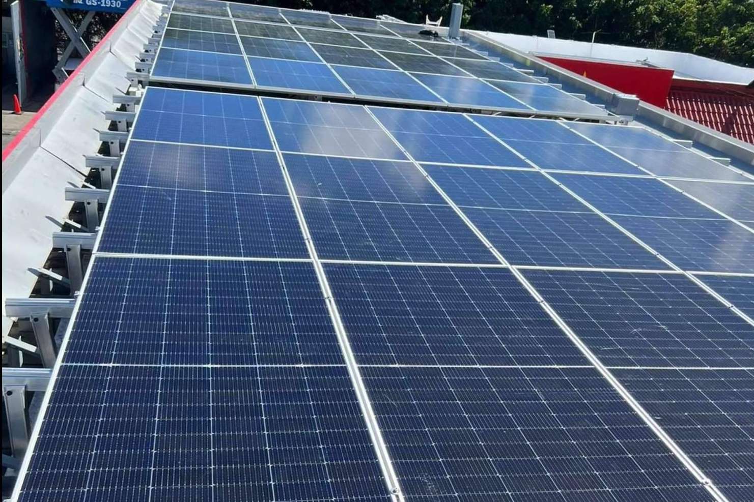 Financiamiento comercial para impulsar el alcance de las energías renovables, con ReSOLient